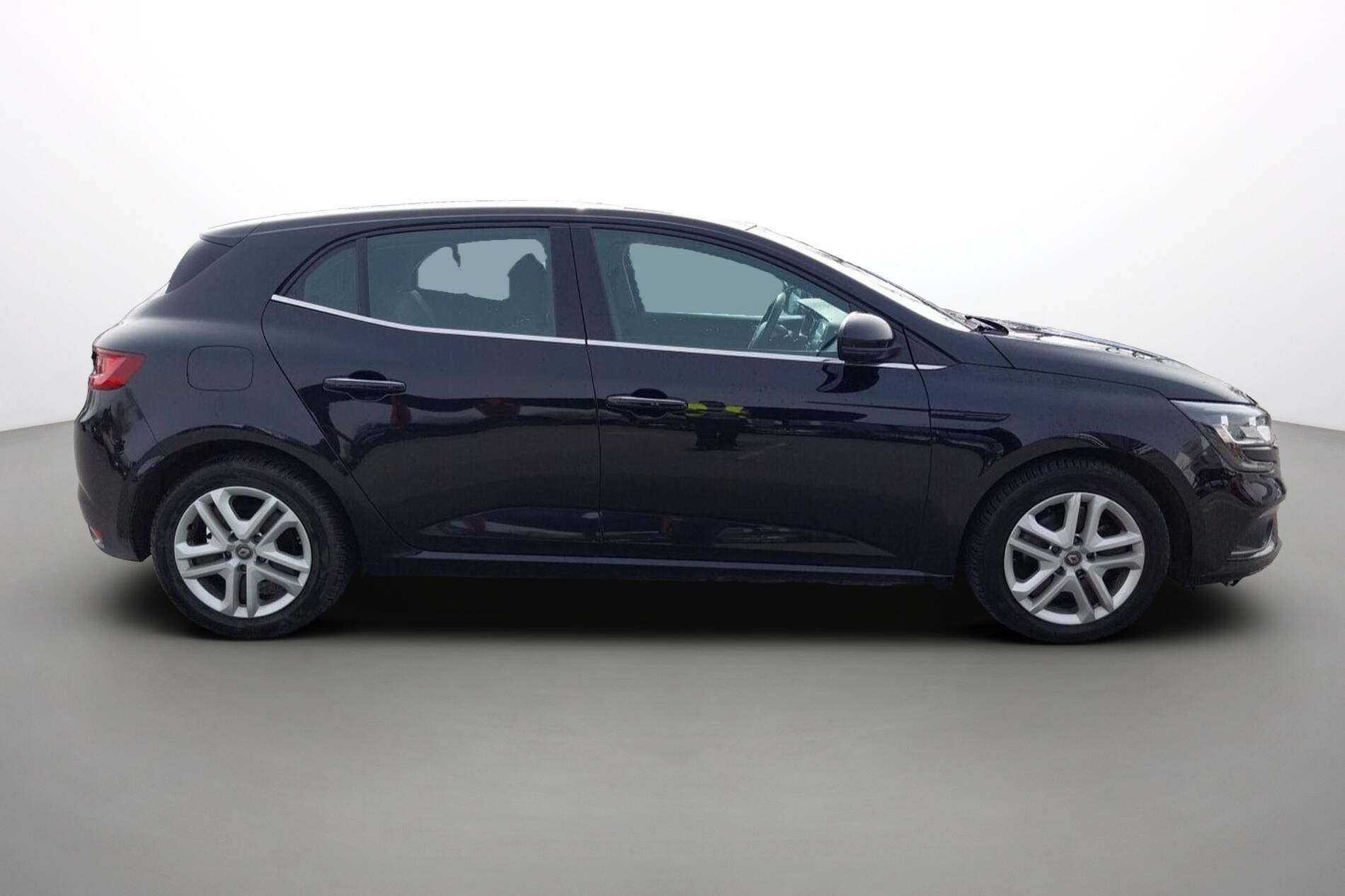 Vente en ligne Renault Megane 4 Mégane IV Berline Blue dCi 115 EDC au prix de 13 790 €