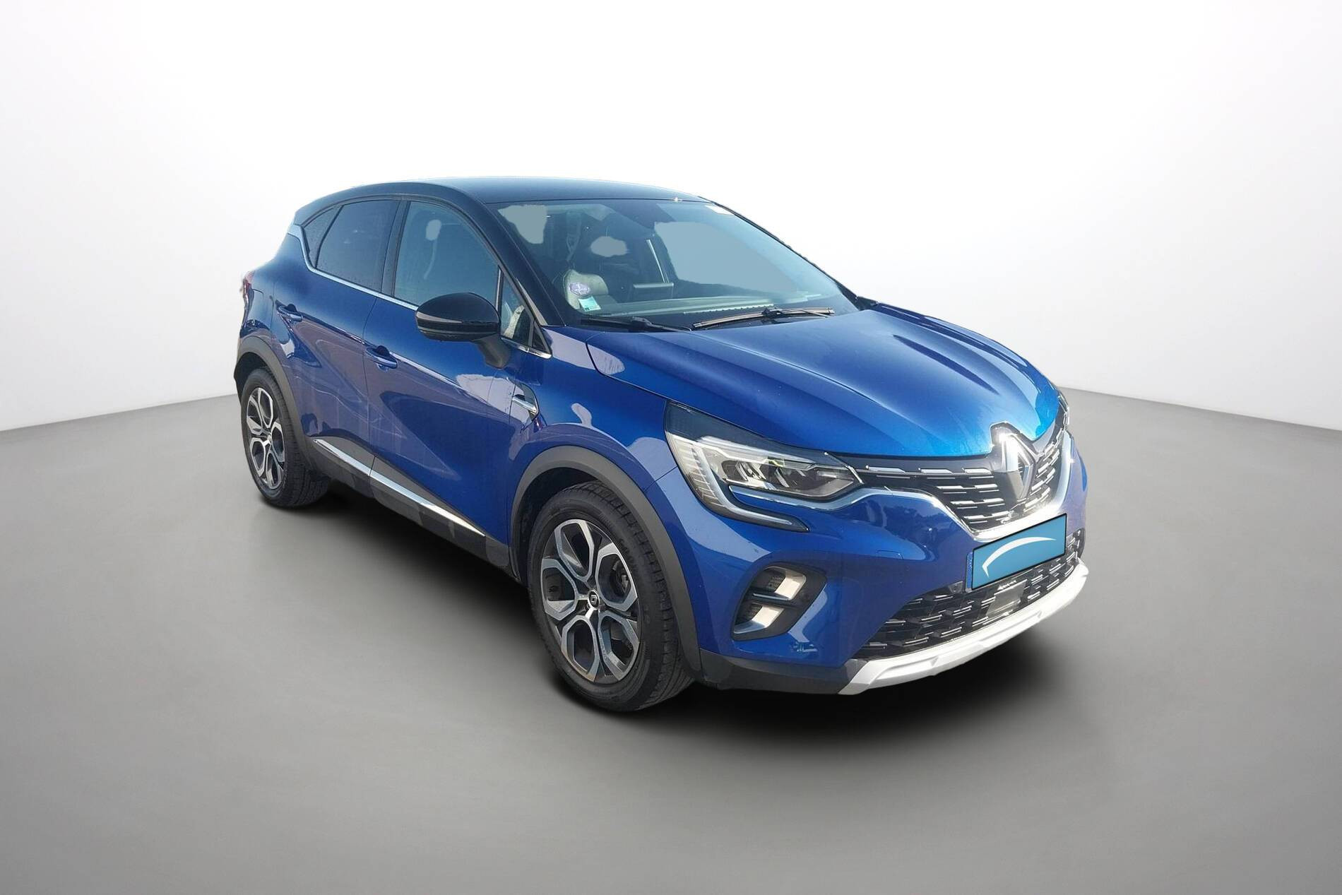 Vente en ligne Renault Captur  mild hybrid 140 au prix de 20 990 €