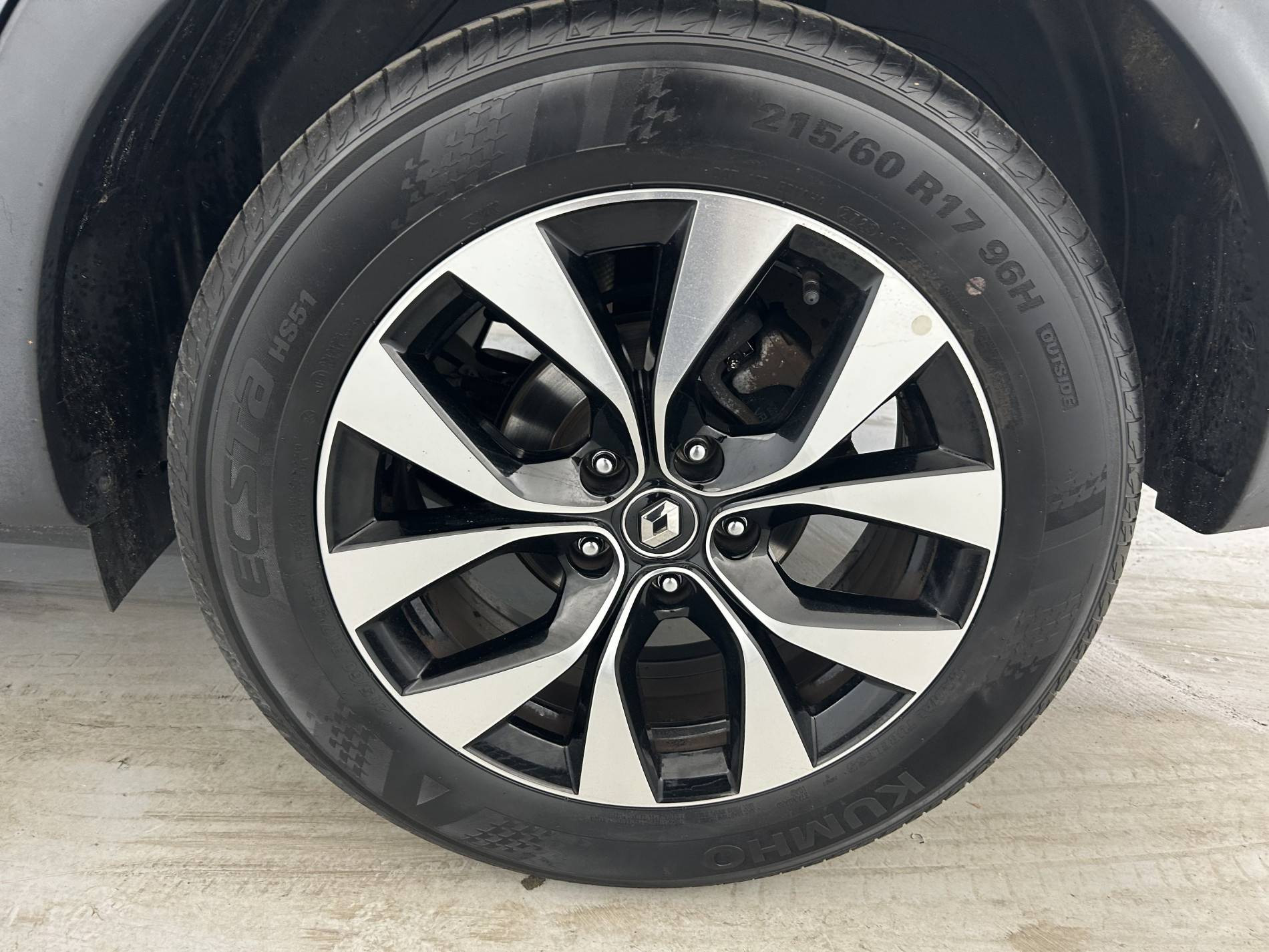 Vente en ligne Renault Arkana  mild hybrid 140 EDC FAP - 22 au prix de 20 490 €