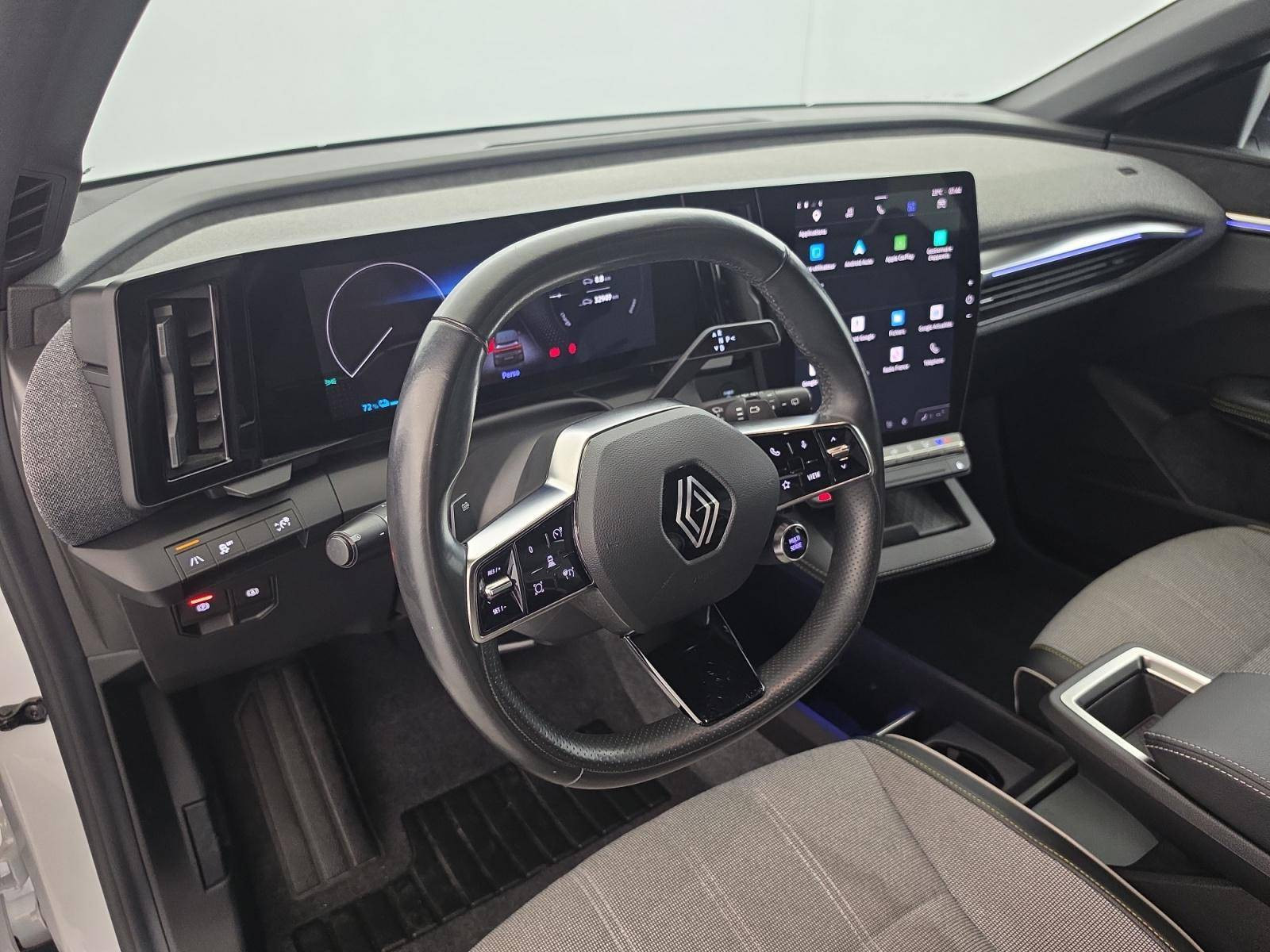Vente en ligne Renault Megane E-Tech  EV60 220 ch super charge au prix de 25 490 €
