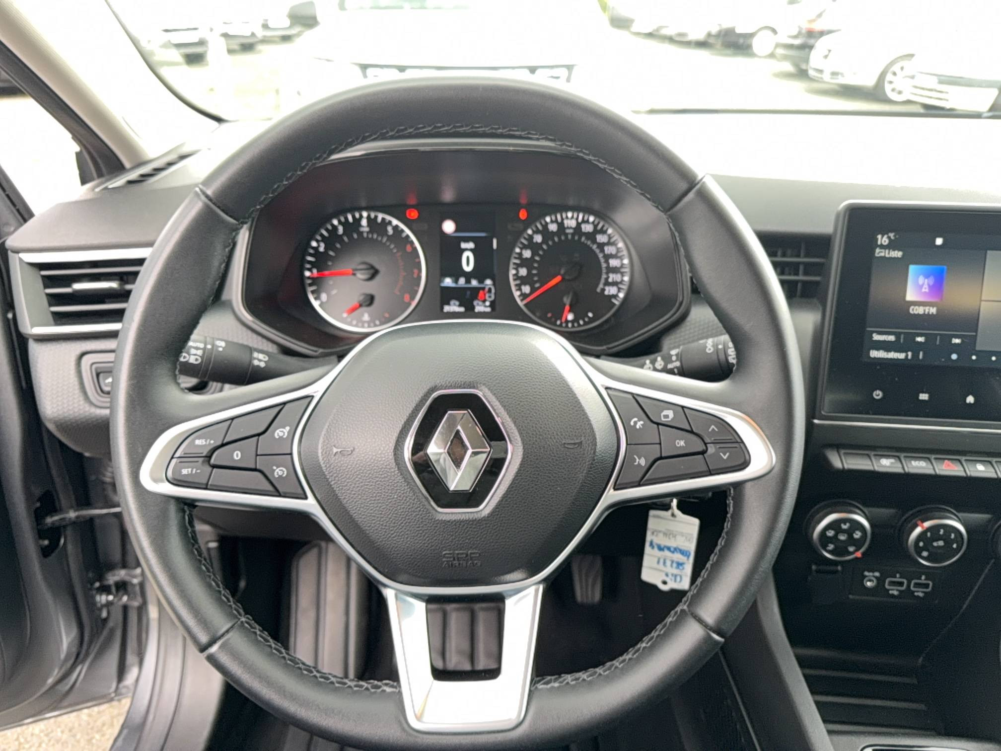Vente en ligne Renault Clio 5 Clio TCe 90 au prix de 14 990 €