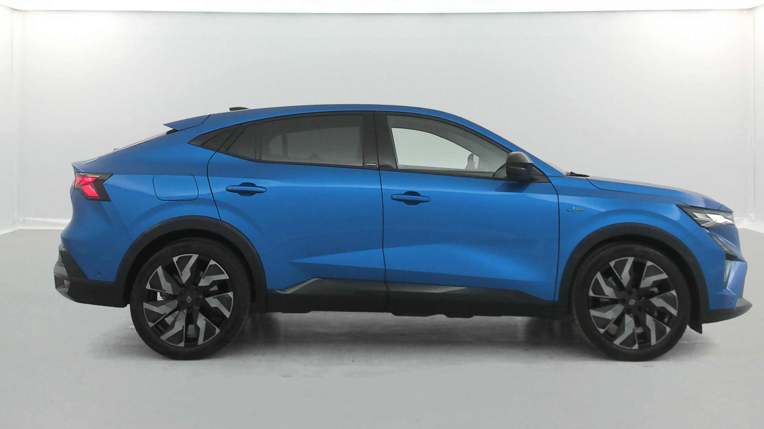 Vente en ligne Renault Rafale  E-Tech full hybrid 200 ch au prix de 40 490 €