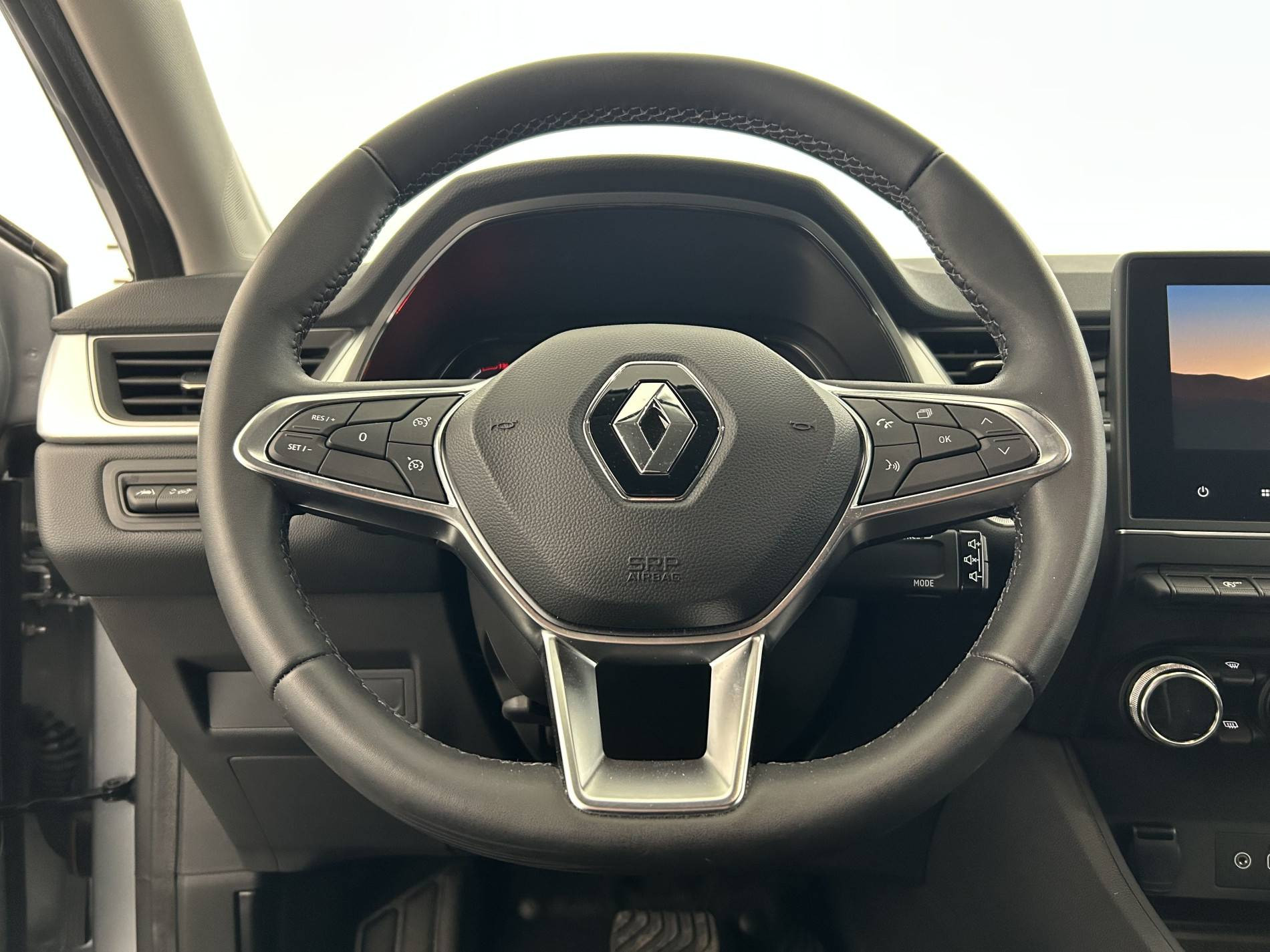 Vente en ligne Renault Captur  mild hybrid 160 EDC au prix de 20 990 €