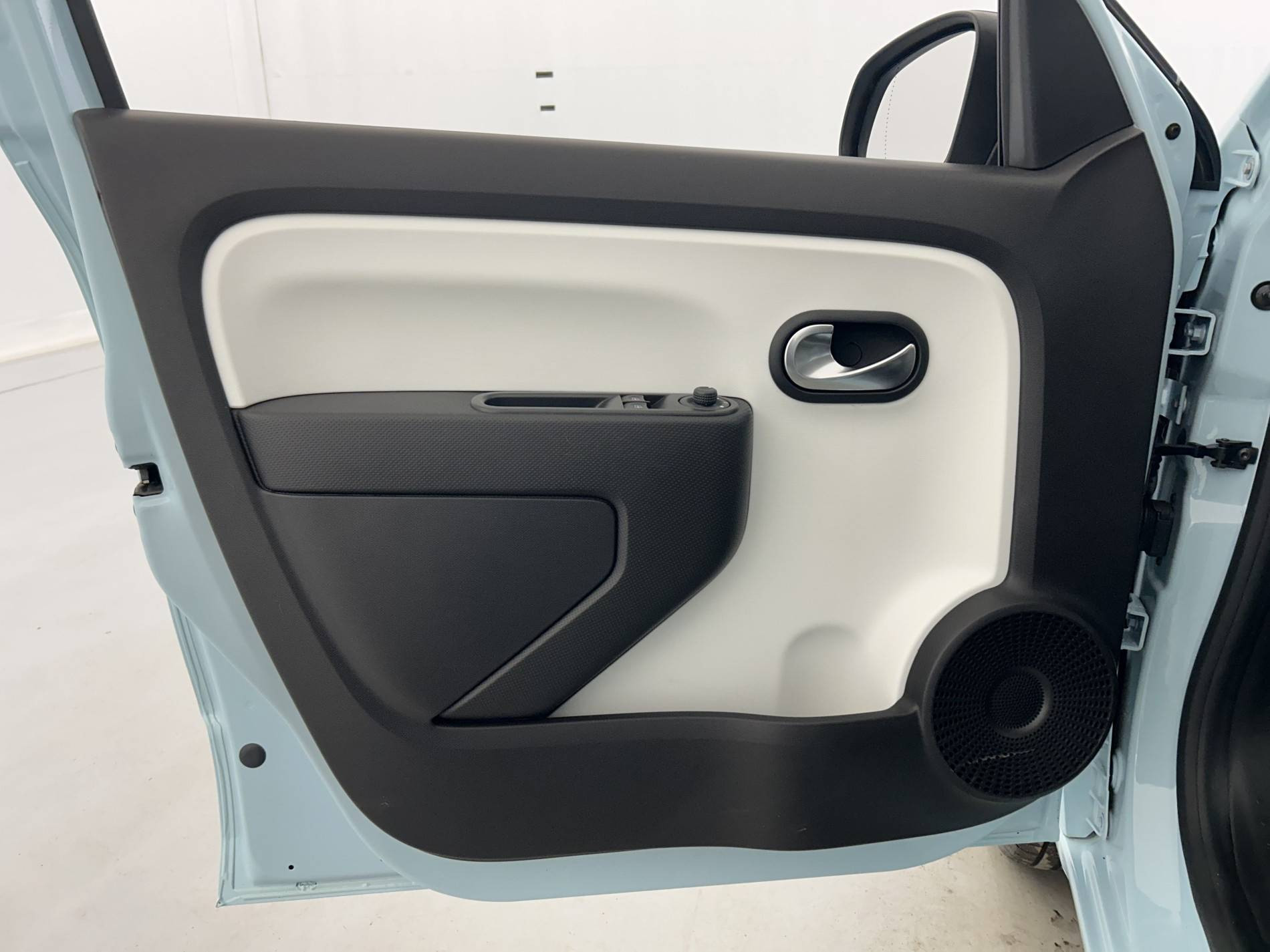 Vente en ligne Renault Twingo 3  SCe 65 au prix de 11 791 €