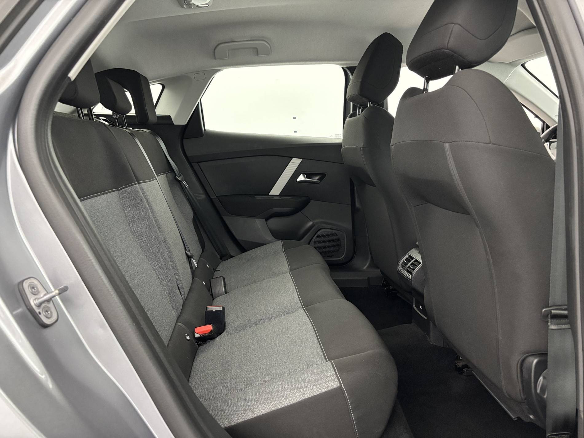 Vente en ligne Citroën C4  BlueHDi 110 S&S BVM6 au prix de 13 990 €