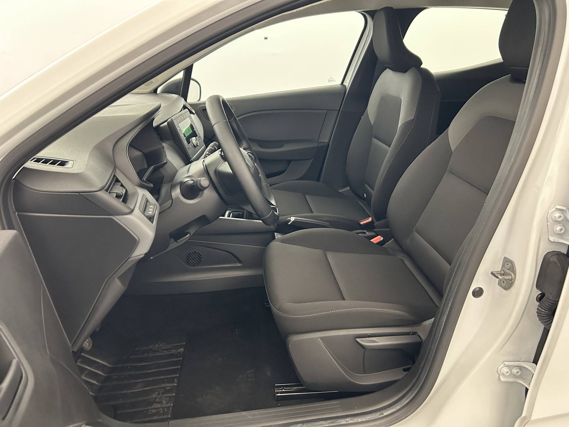 Vente en ligne Renault Clio 5 Clio SCe 65 au prix de 13 790 €