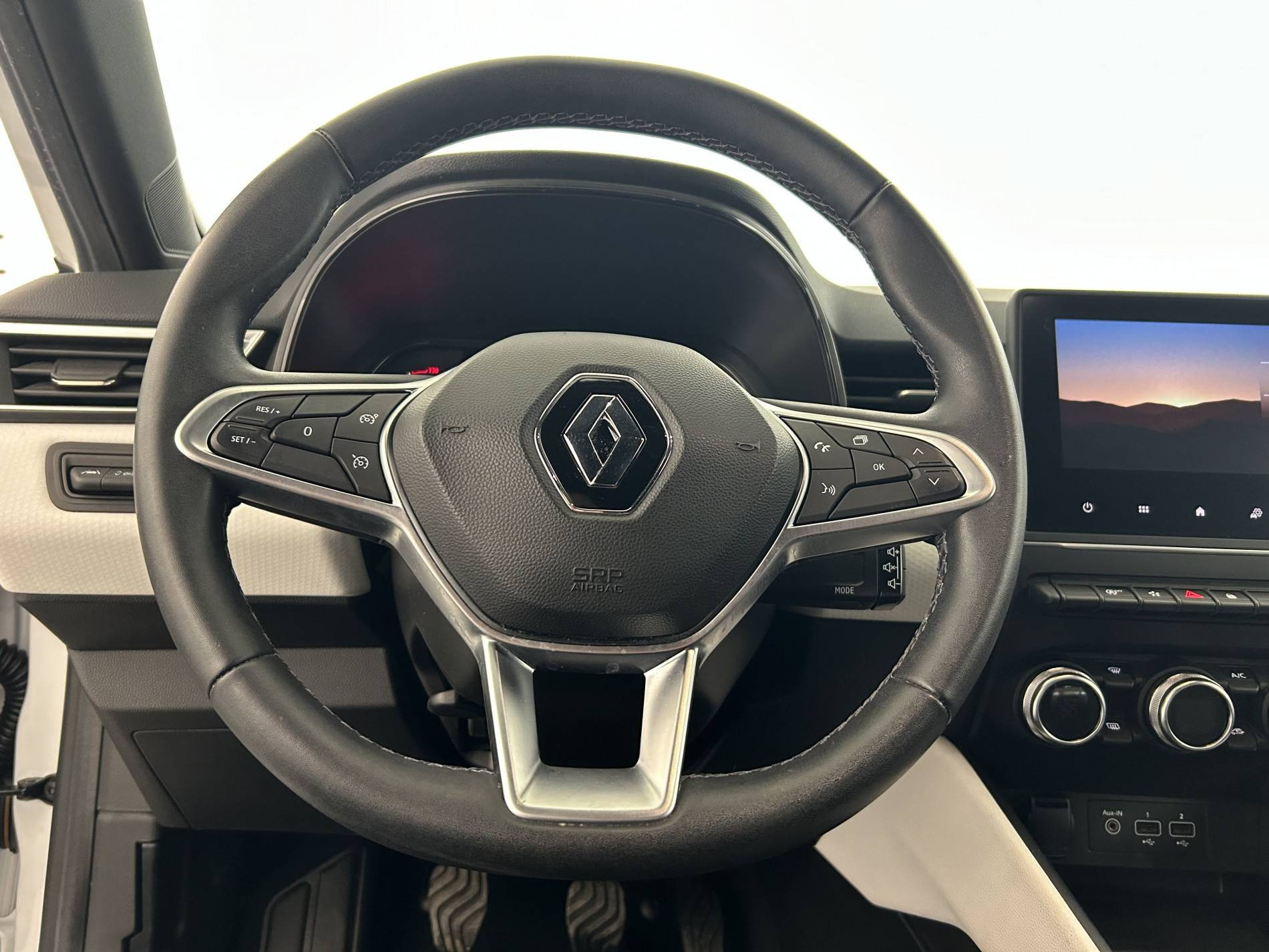 Vente en ligne Renault Clio 5 Clio TCe 90 au prix de 15 990 €