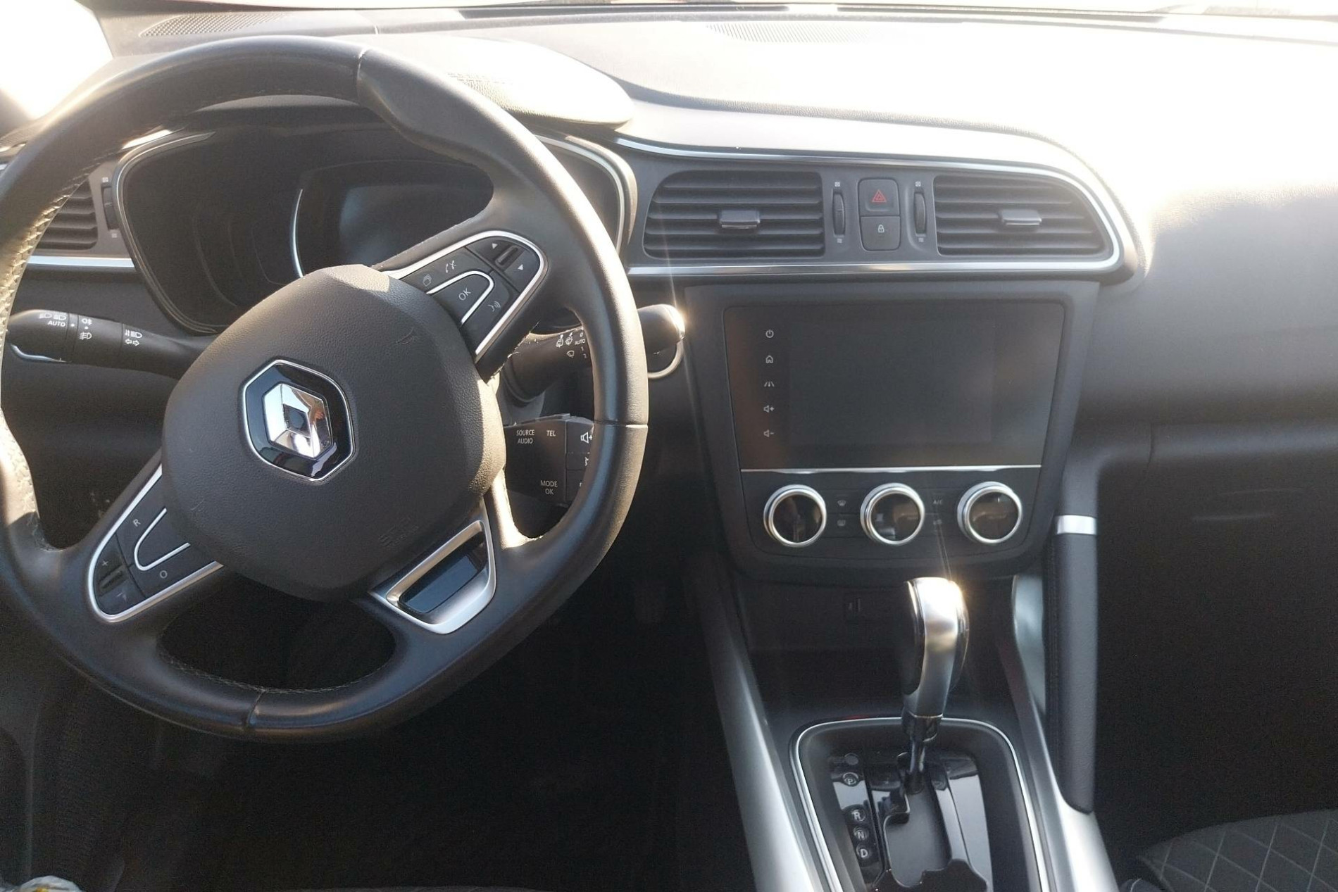 Vente en ligne Renault Kadjar  TCe 140 EDC au prix de 16 990 €