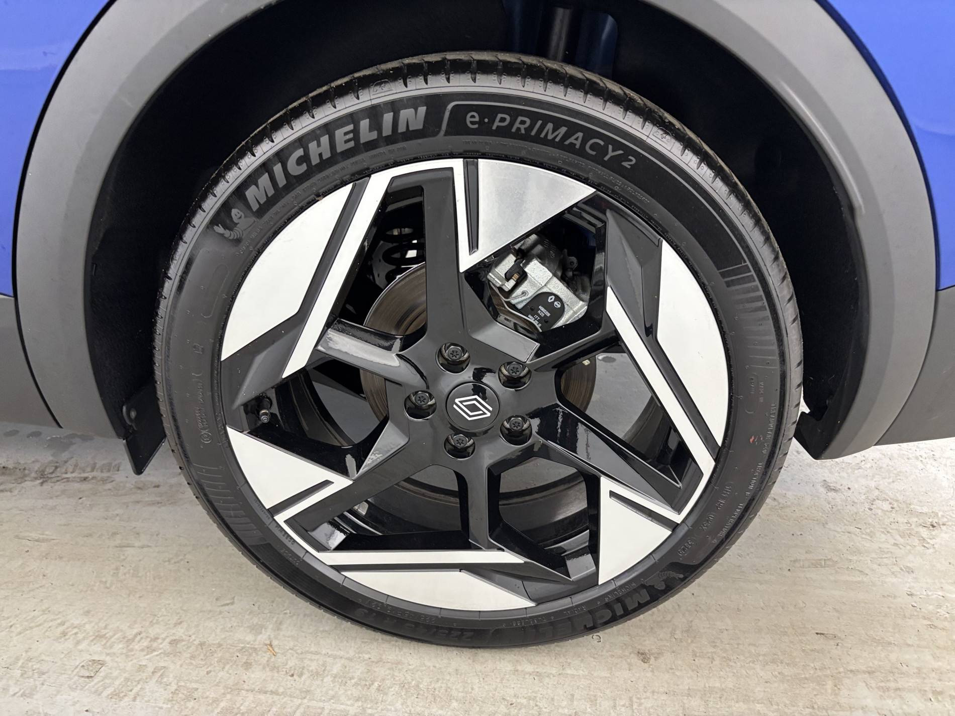 Vente en ligne Renault Symbioz  E-Tech full hybrid 160 ch au prix de 32 490 €