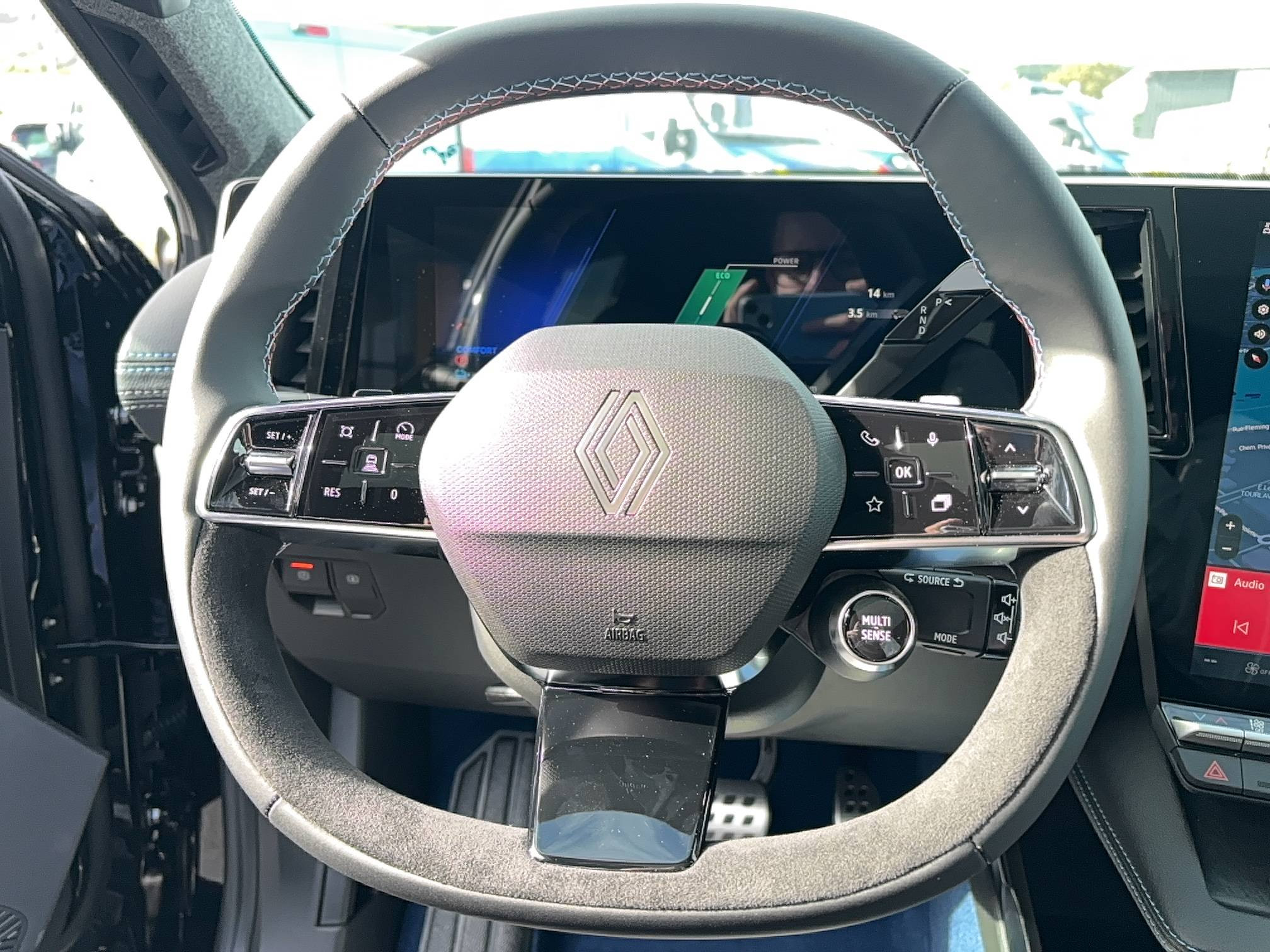Vente en ligne Renault Scenic E-Tech Scenic E-Tech électrique 220 ch grande autonomie au prix de 48 900 €