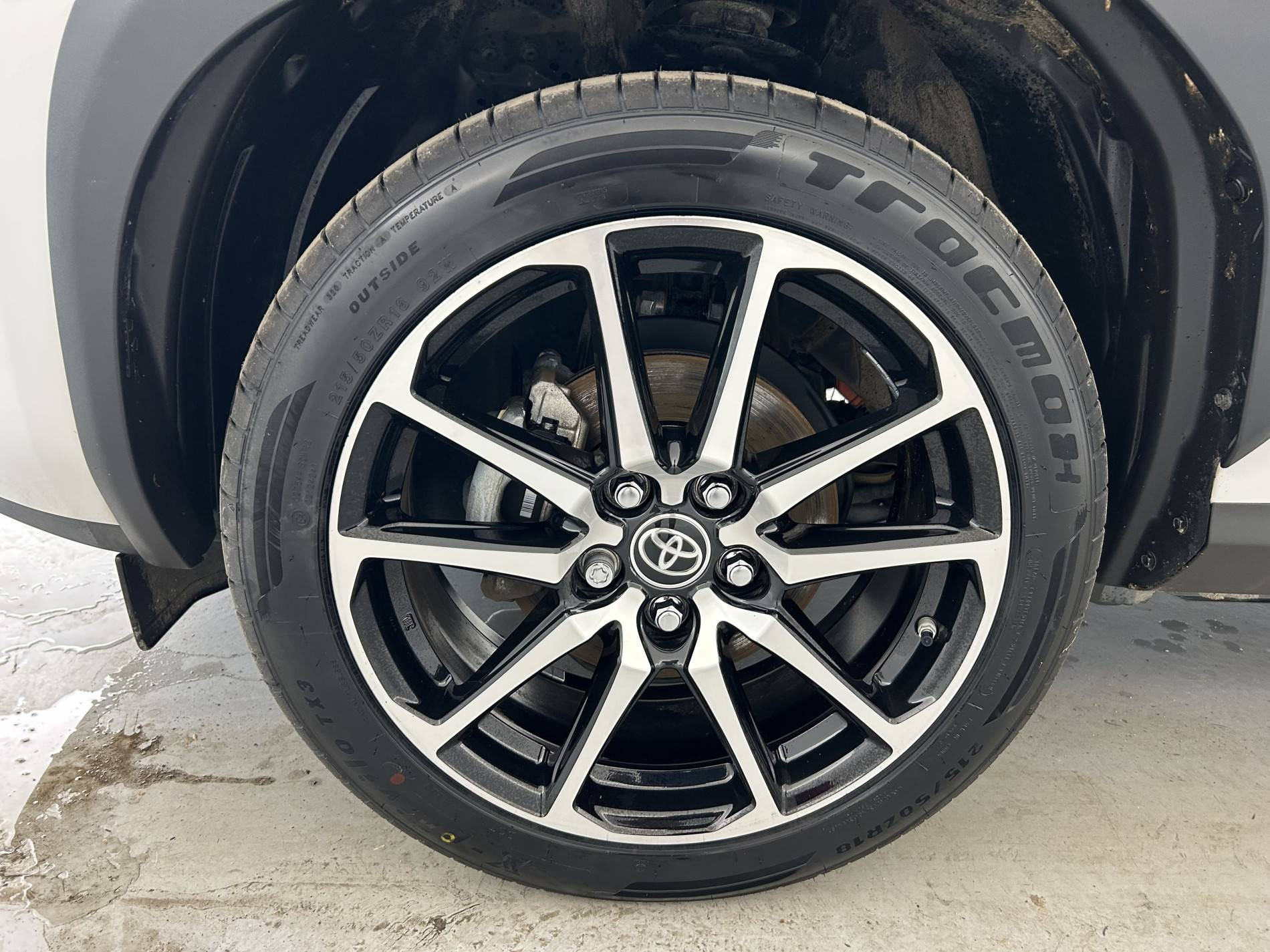 Vente en ligne Toyota Yaris Cross  116h 2WD au prix de 23 490 €