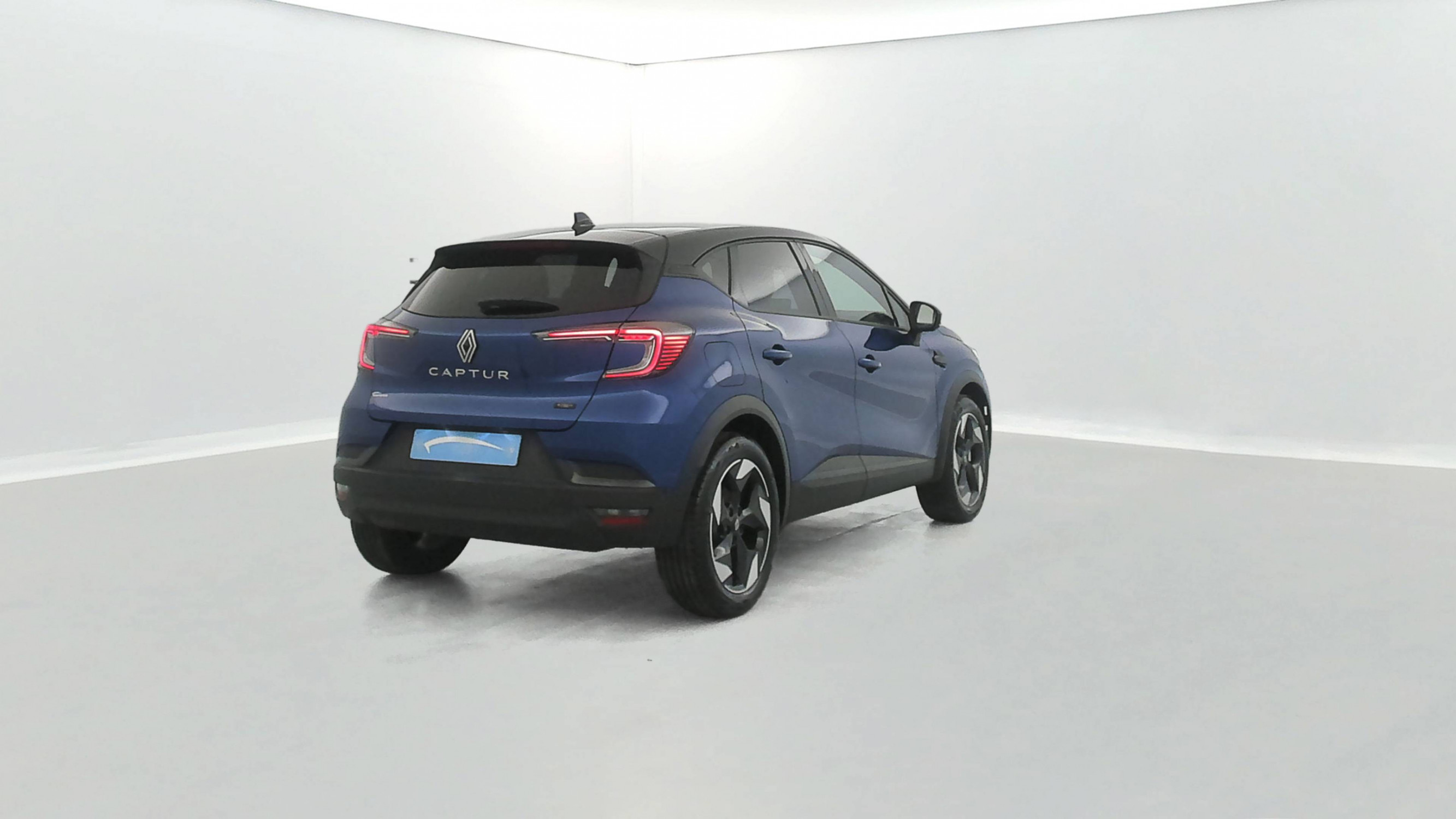 Vente en ligne Renault Captur  E-Tech full hybrid 160 ch au prix de 30 499 €