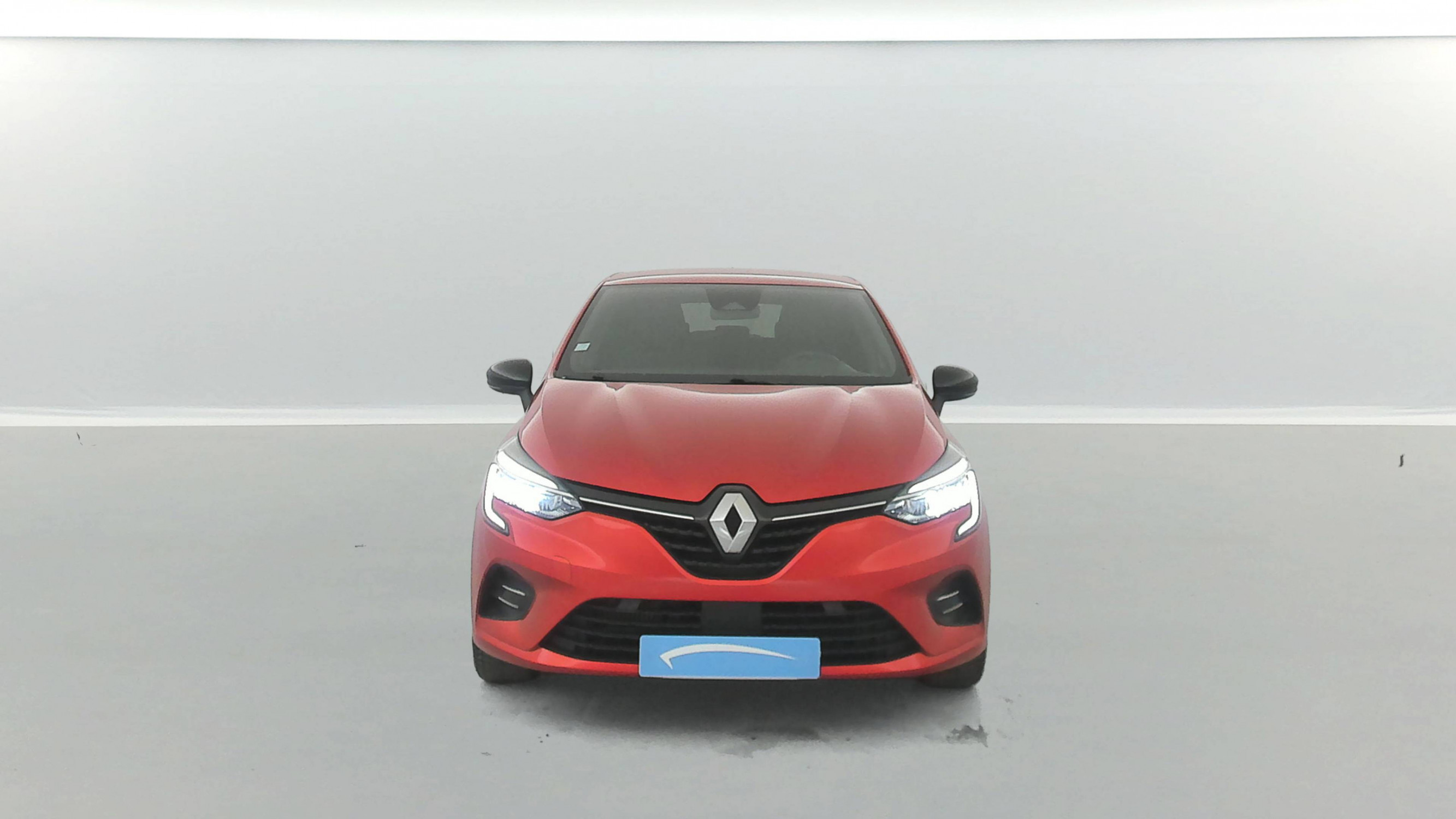 Vente en ligne Renault Clio 5 Clio TCe 90 - 21 au prix de 12 390 €