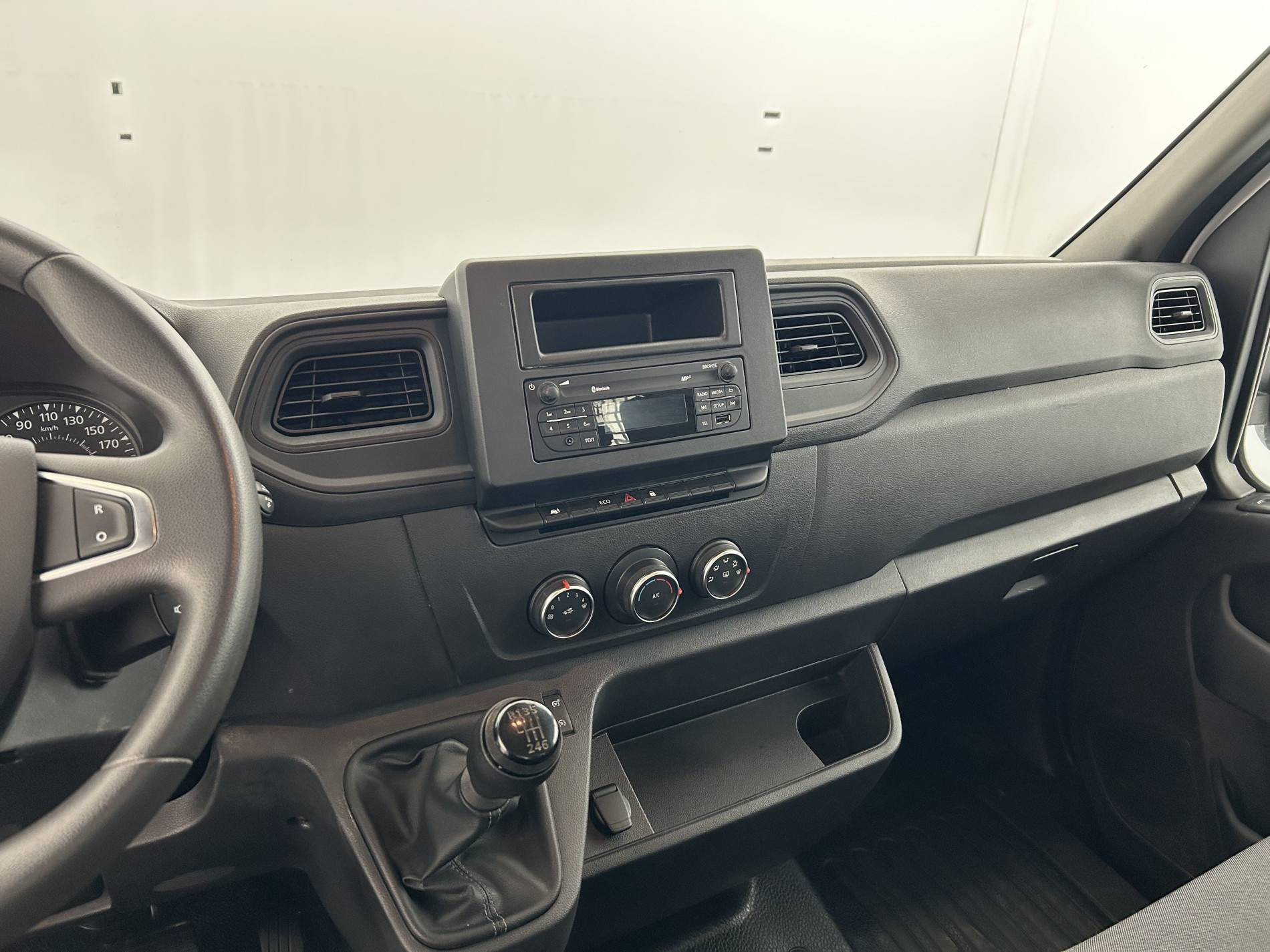 Vente en ligne Renault Master 3 Châssis Cabine MASTER CC PROP RJ3500 L2 PAFC BLUE DCI 130 EURO VI au prix de 32 990 €