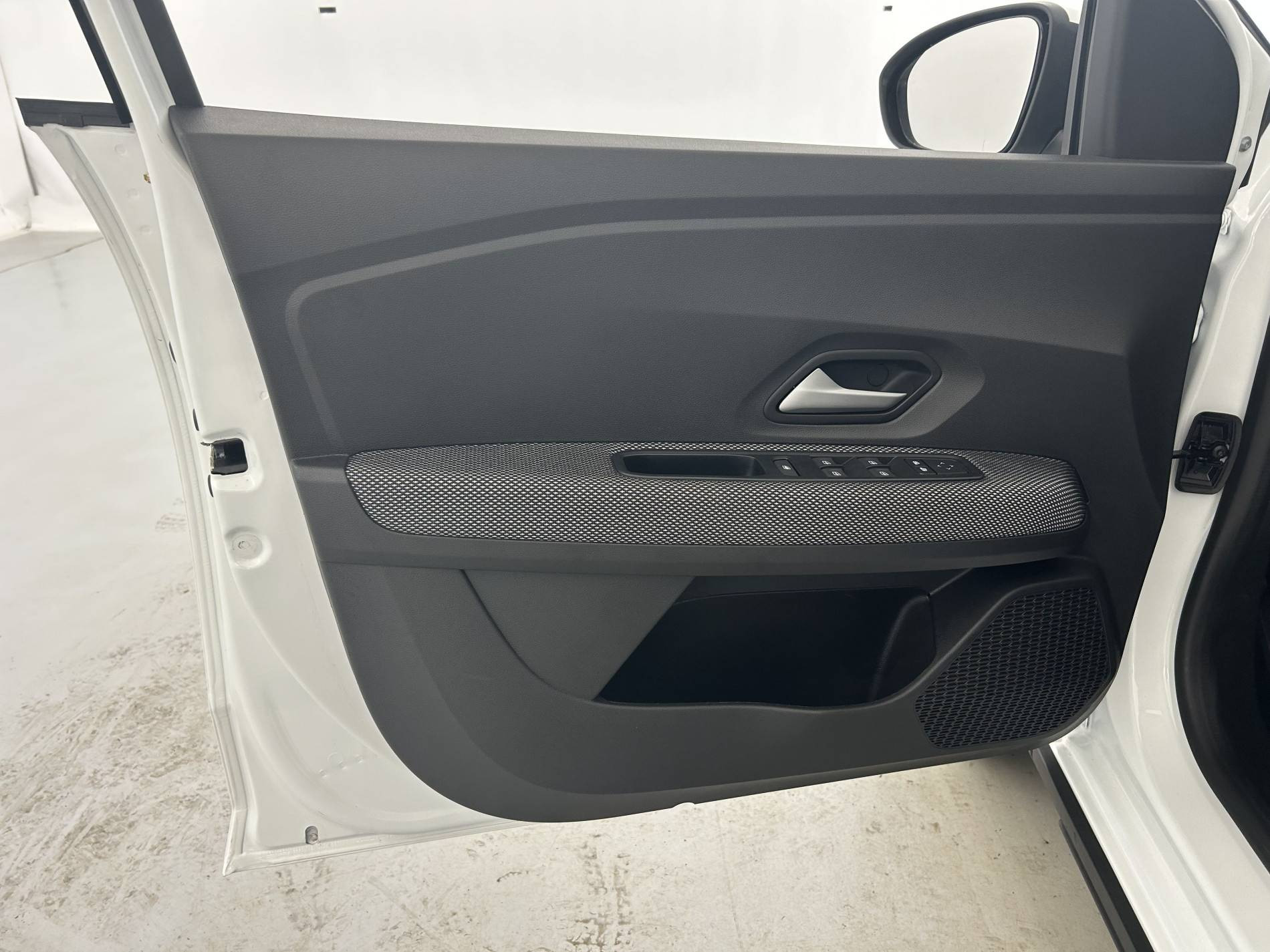 Vente en ligne Dacia Sandero  ECO-G 100 GSR2 au prix de 16 490 €