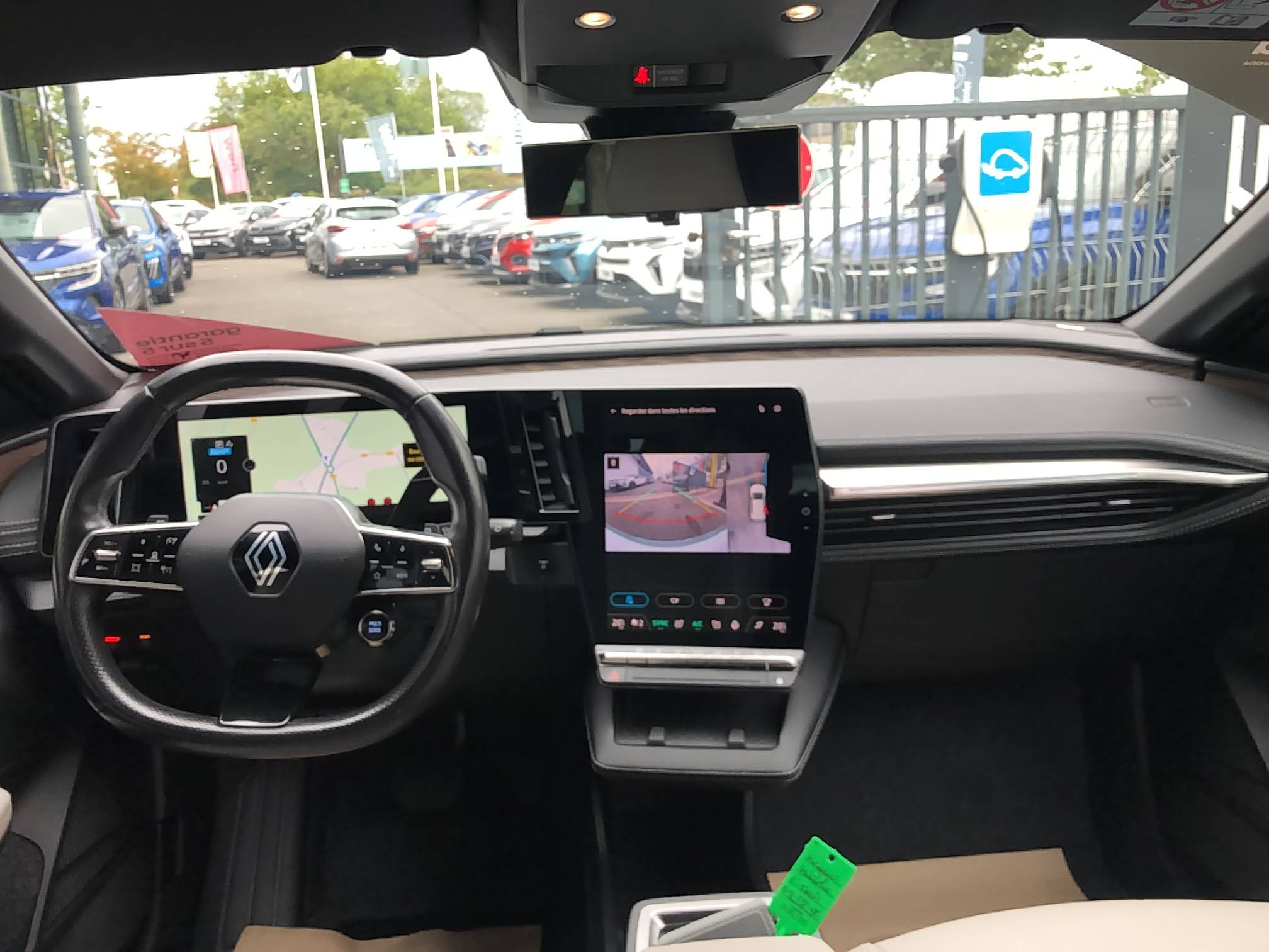Vente en ligne Renault Megane E-Tech  EV60 220 ch super charge au prix de 26 990 €