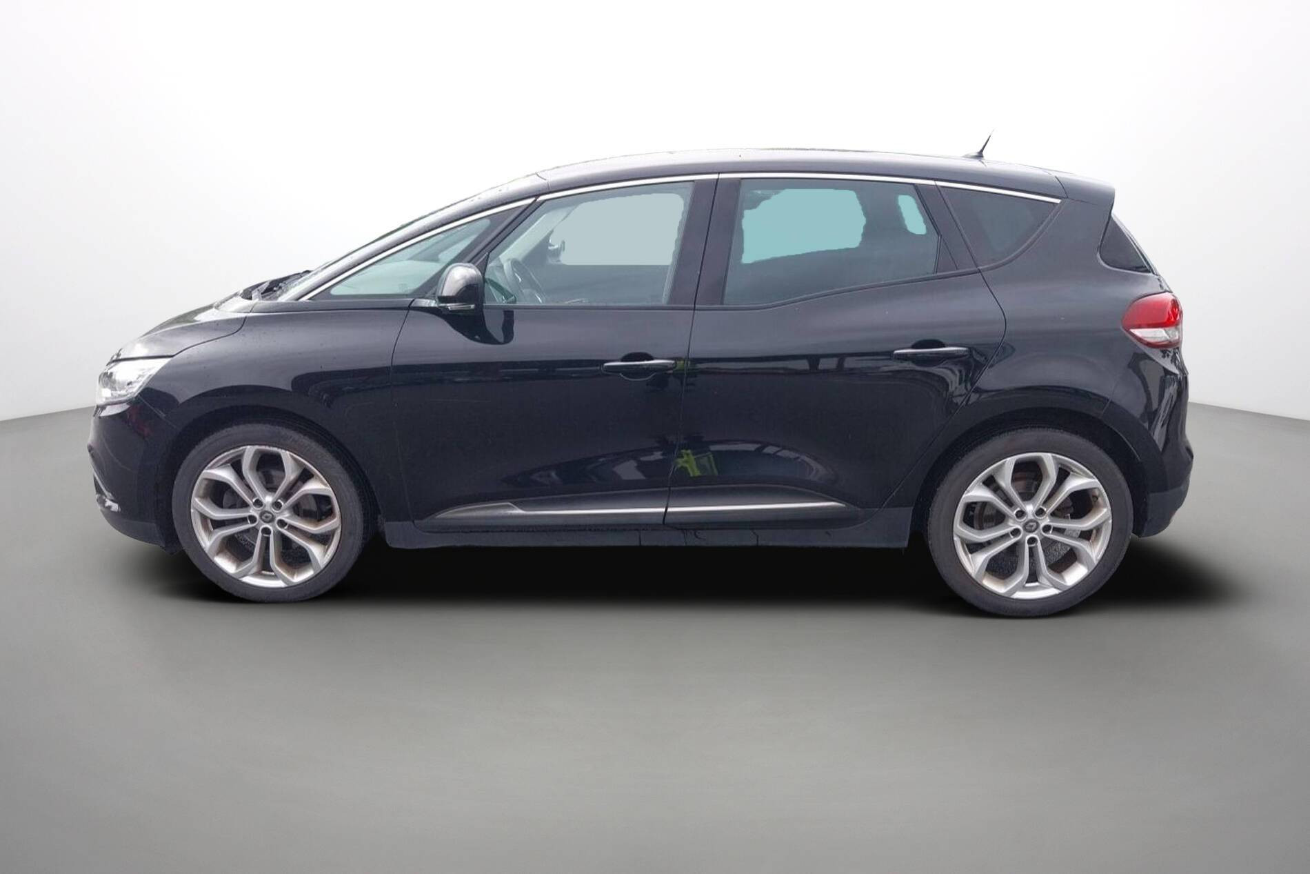 Vente en ligne Renault Scenic 4 Scenic Blue dCi 120 EDC - 21 au prix de 16 490 €