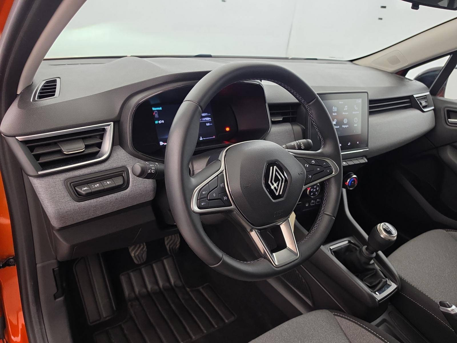 Vente en ligne Renault Clio 5 Clio TCe 90 au prix de 15 490 €