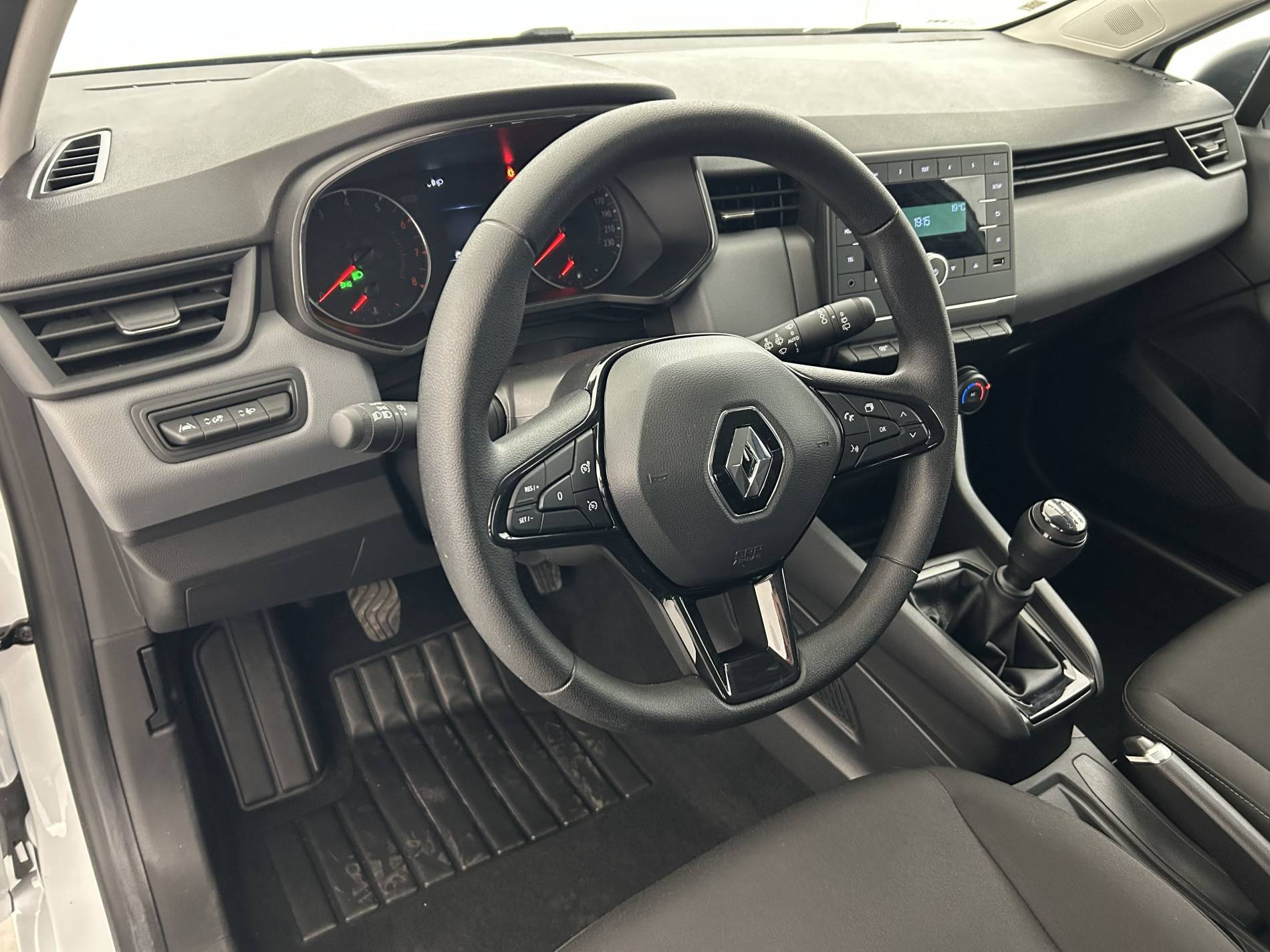 Vente en ligne Renault Clio 5 Clio SCe 65 au prix de 13 790 €
