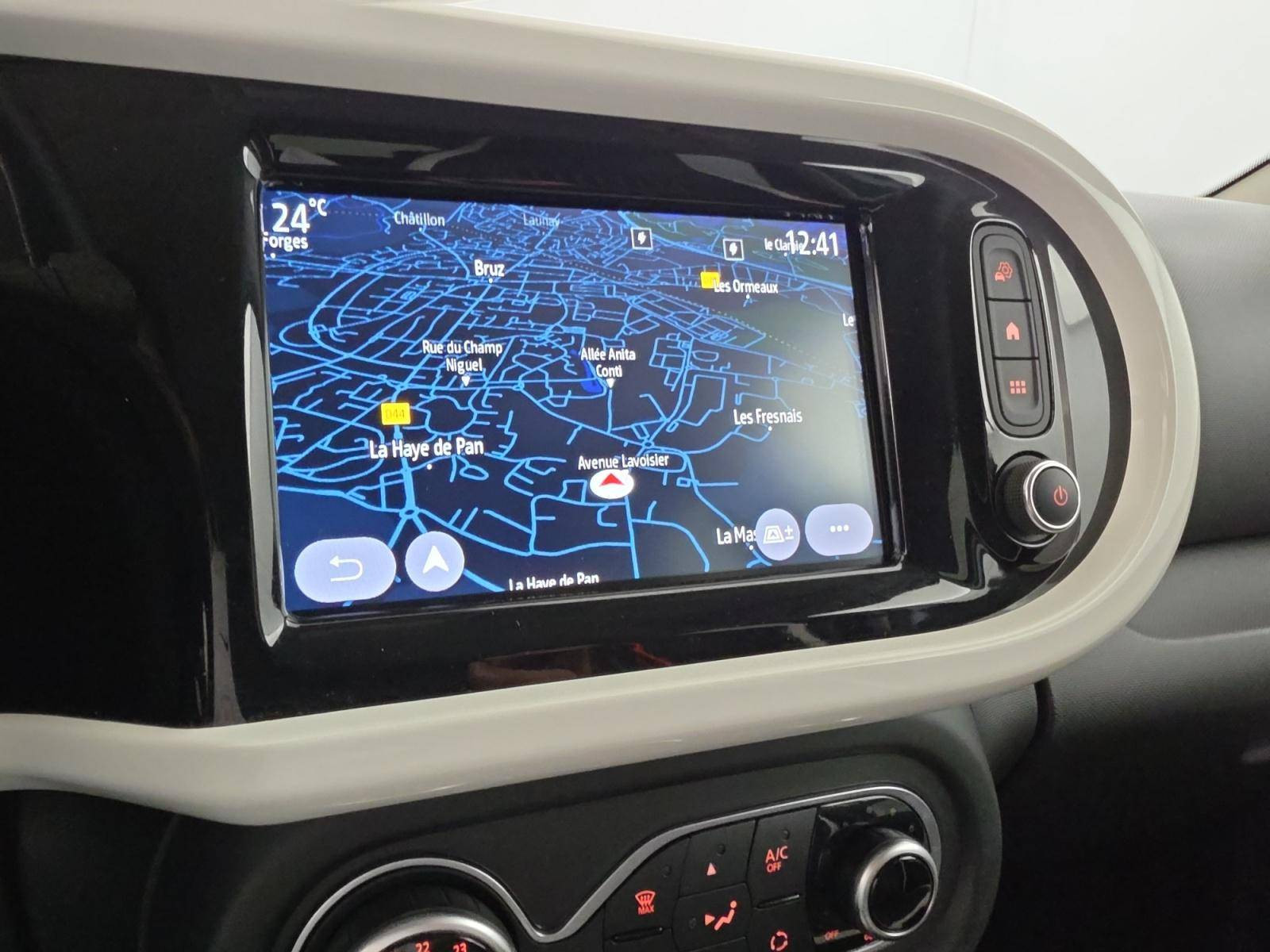 Vente en ligne Renault Twingo Electrique Twingo III E-Tech au prix de 14 490 €