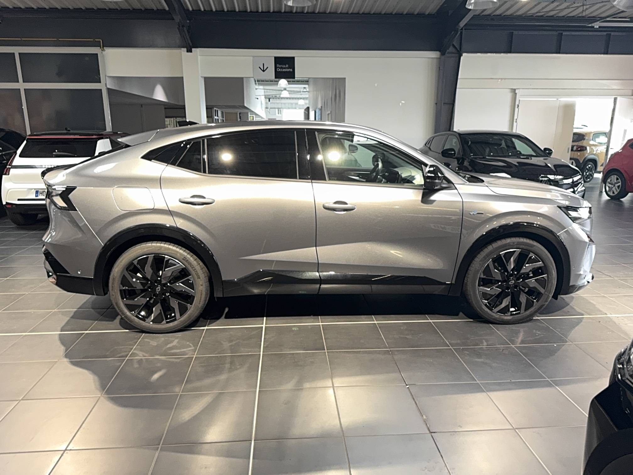 Vente en ligne Renault Rafale  E-Tech full hybrid 200 au prix de 46 990 €