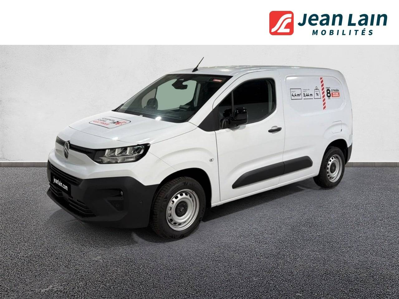 Vente en ligne CITROEN BERLINGO VAN BERLINGO VAN M DIESEL 100 CH MANUELLE de 2026 au prix de 21 900 €