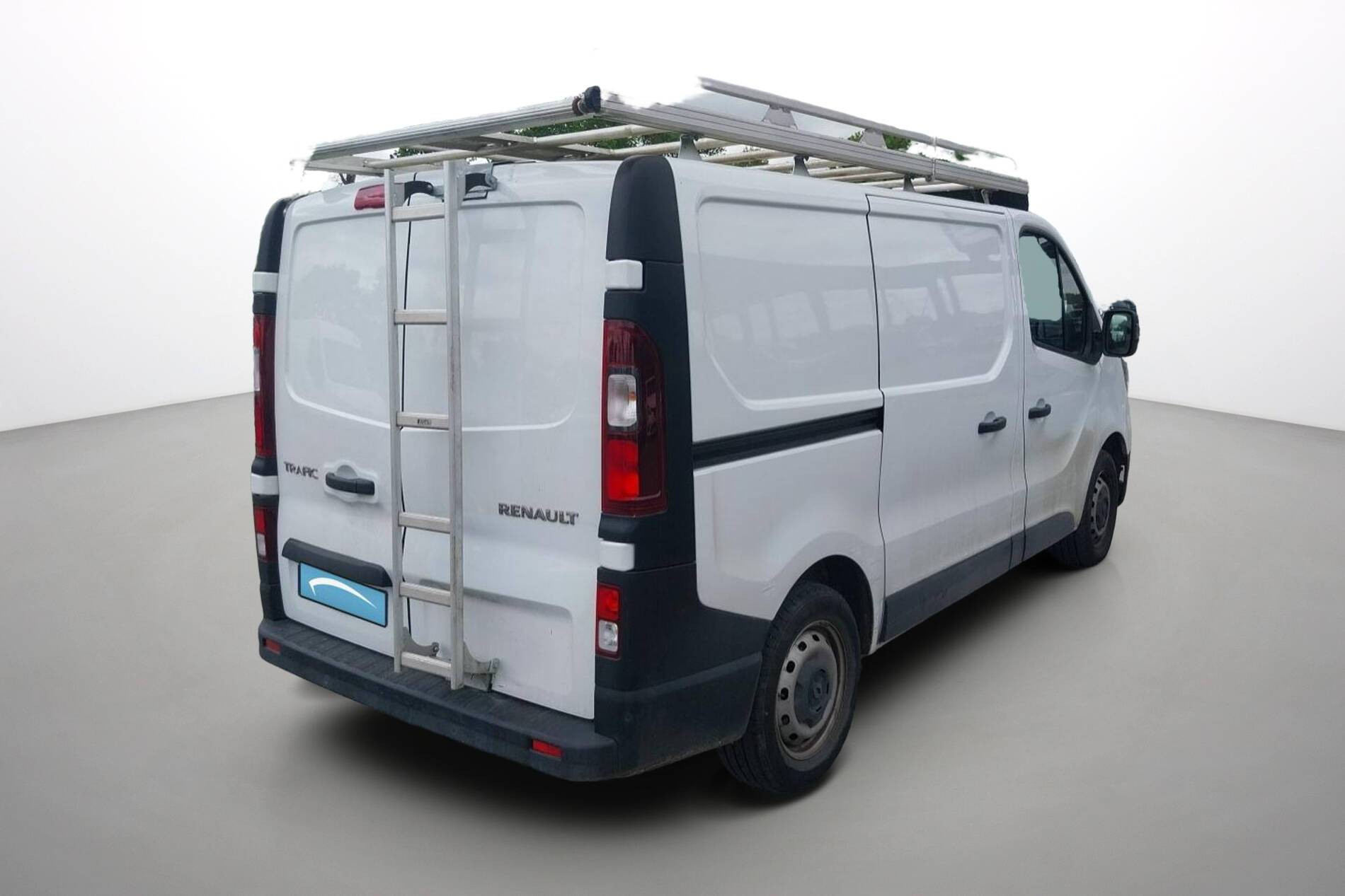 Vente en ligne Renault Trafic 3 Fourgon TRAFIC FGN L1H1 2800 KG BLUE DCI 110 au prix de 21 590 €