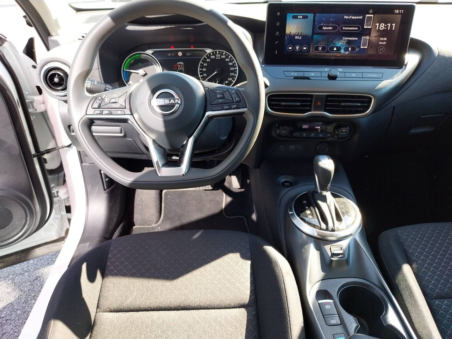 Vente en ligne Nissan Juke  HYBRID 143 au prix de 24 990 €
