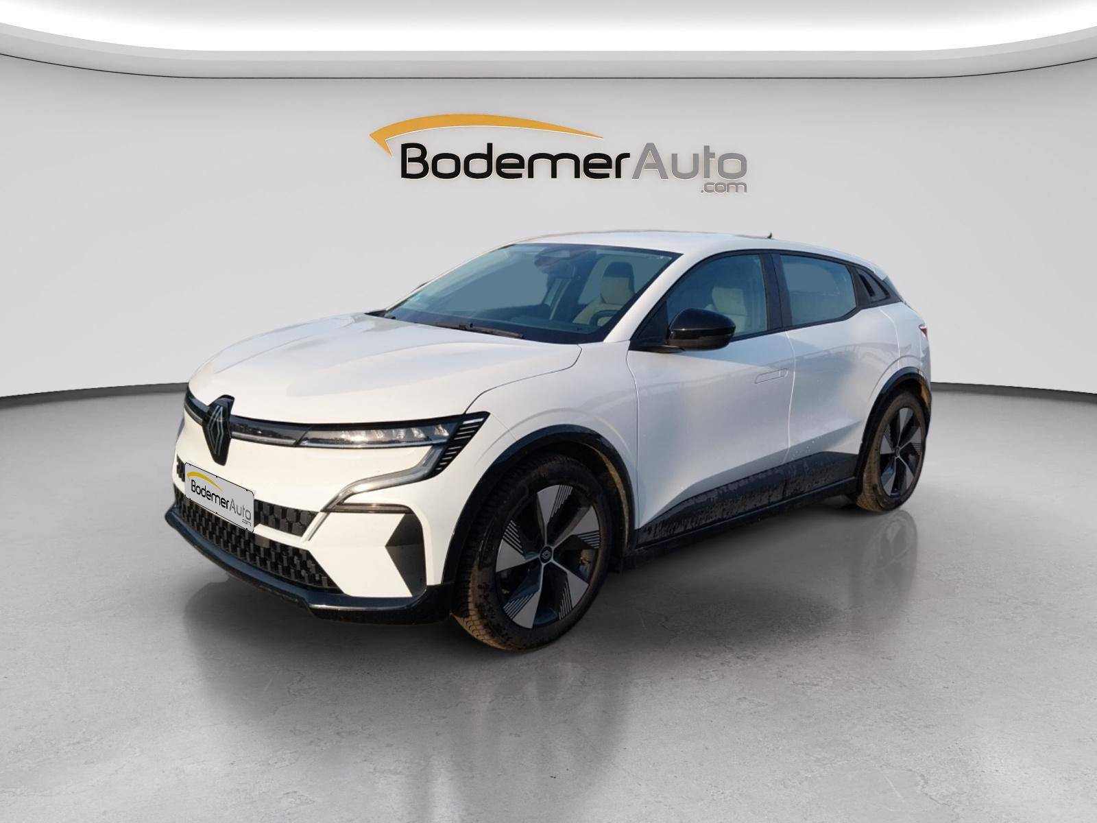 Renault Megane E-Tech  EV60 220 ch super charge occasion de 2022 en vente à Saint-Brieuc