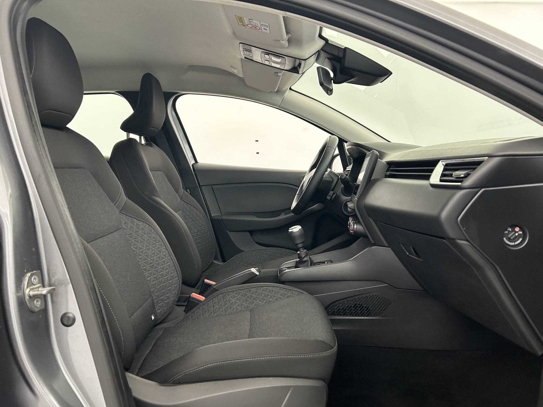 Vente en ligne Renault Clio 5 Clio TCe 90 au prix de 13 980 €