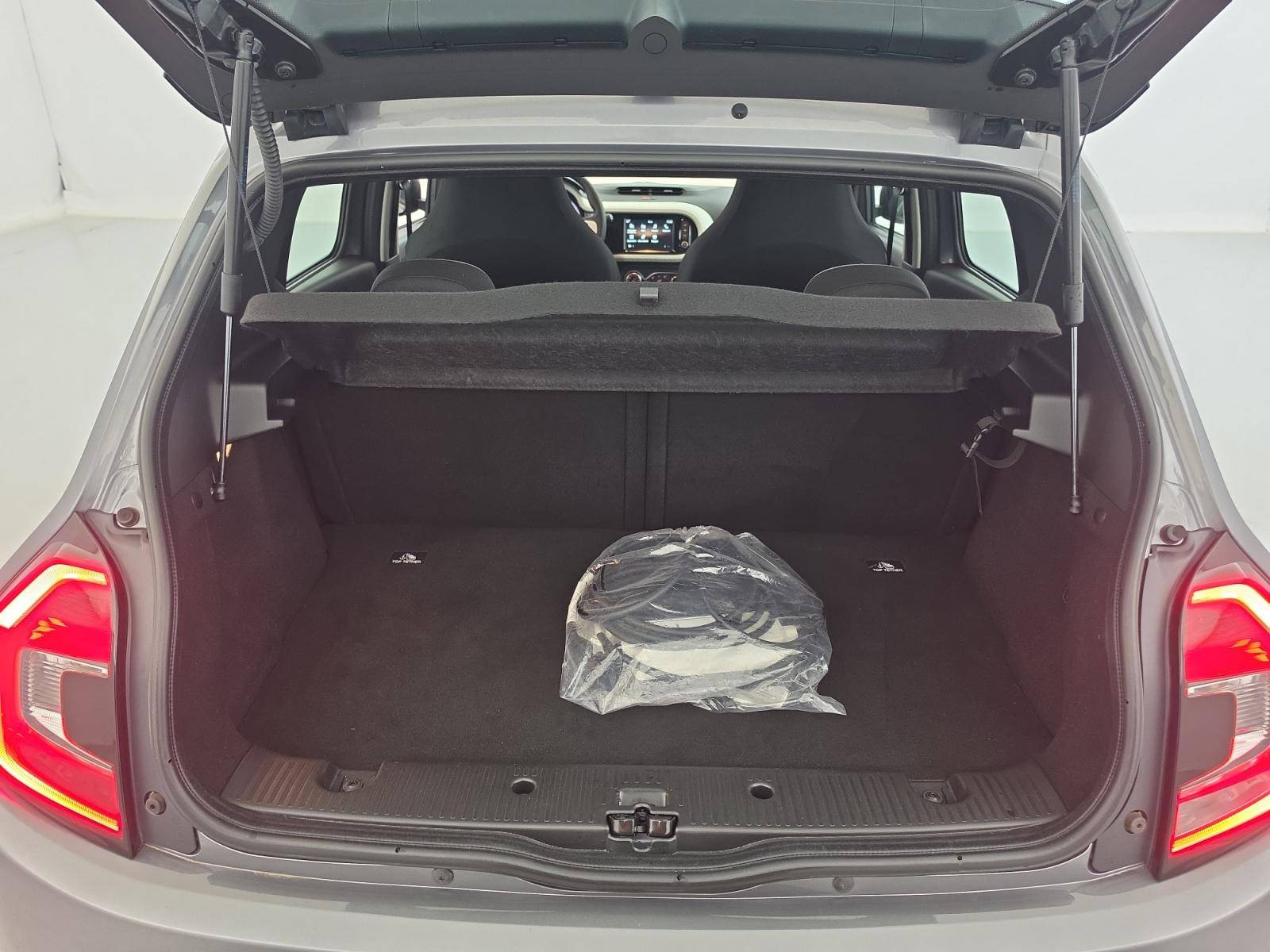 Vente en ligne Renault Twingo Electrique Twingo III E-Tech au prix de 13 900 €