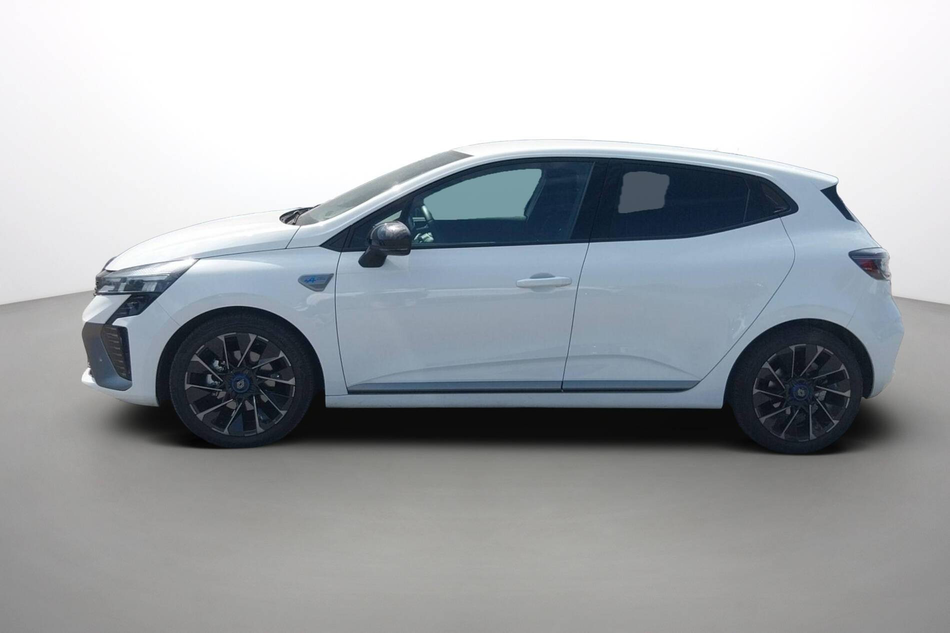 Vente en ligne Renault Clio 5 Clio E-Tech full hybrid 145 au prix de 20 990 €