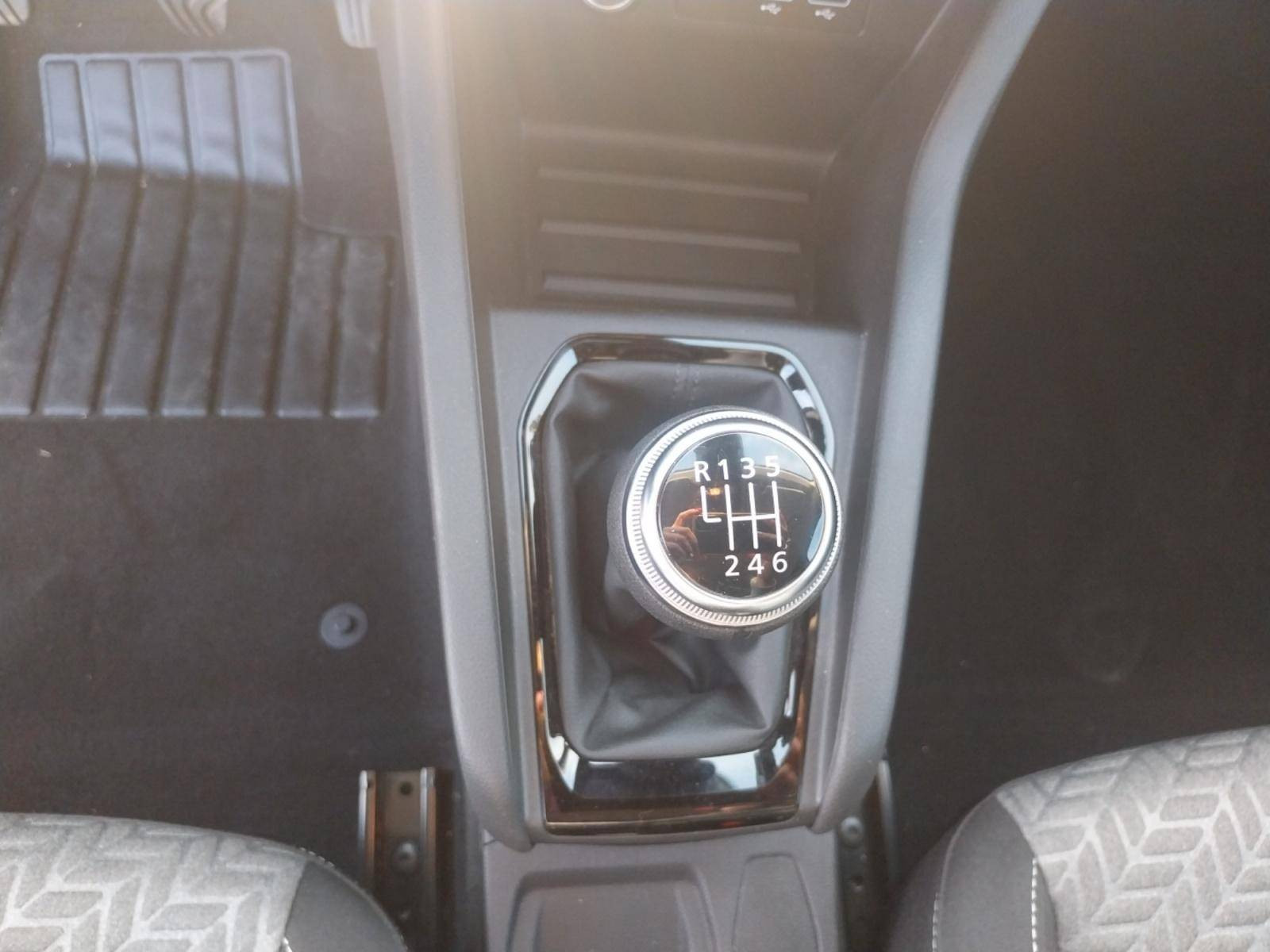 Vente en ligne Renault Clio 5 Clio TCe 100 GPL au prix de 14 900 €