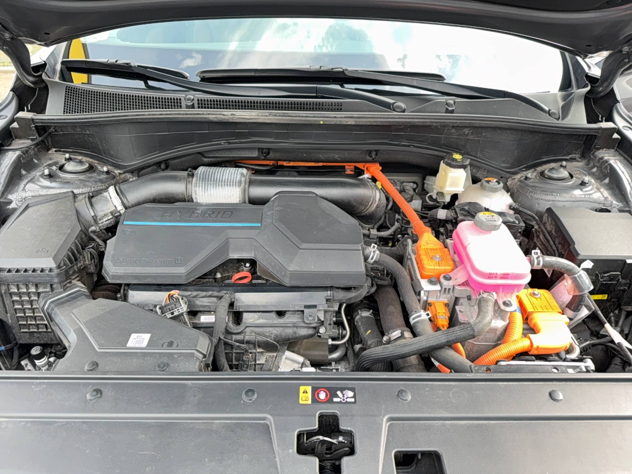 Vente en ligne Hyundai Santa Fe  1.6 T-GDi Hybrid 230 BVA6 au prix de 29 990 €