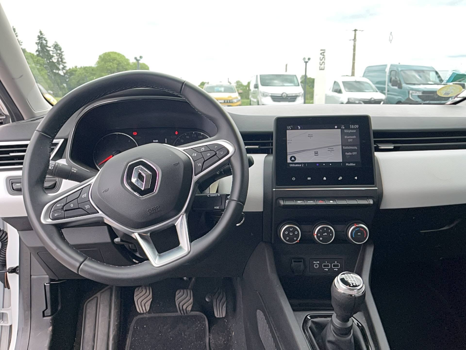 Vente en ligne Renault Clio 5 Clio Blue dCi 100 au prix de 16 991 €