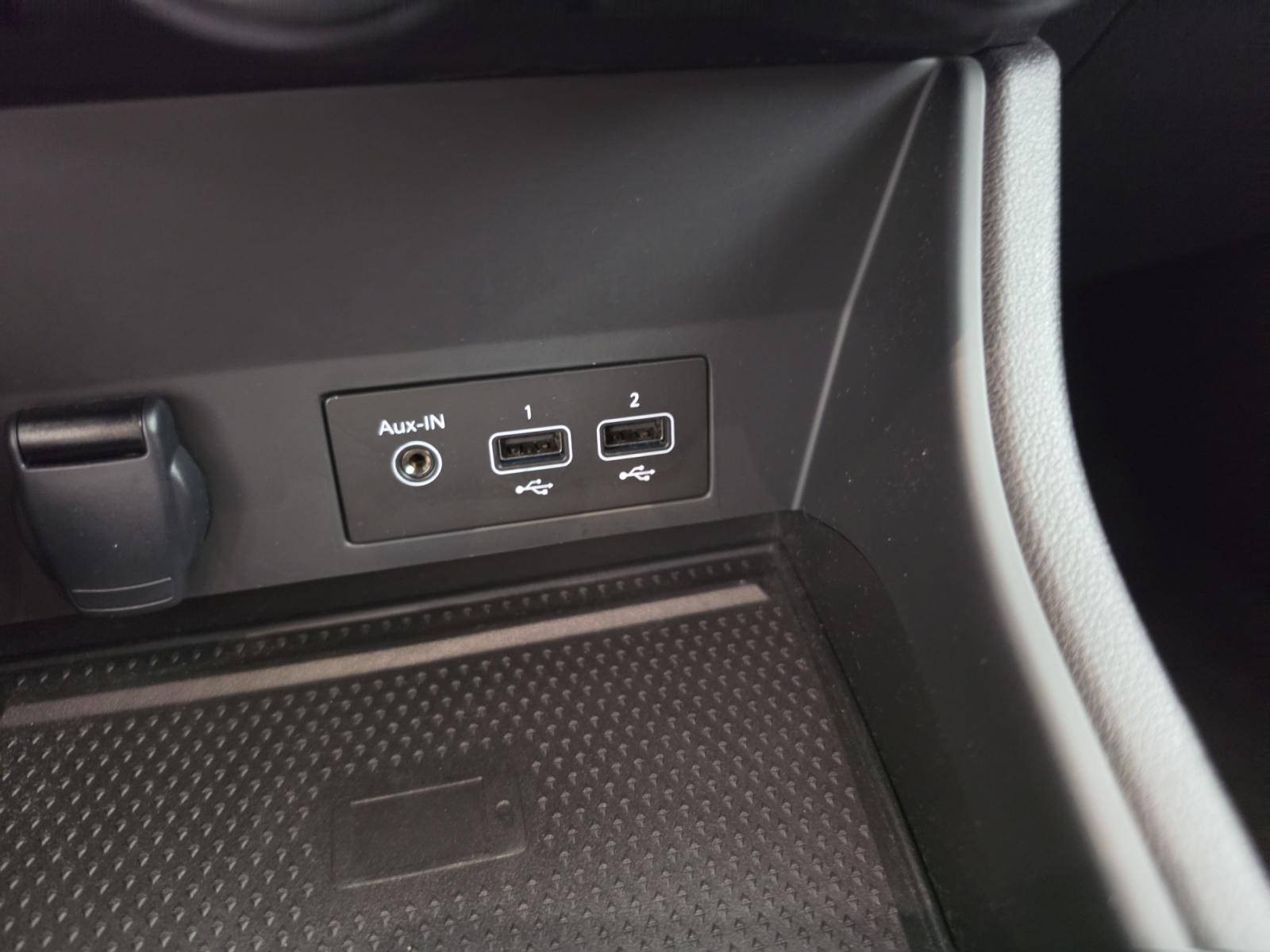 Vente en ligne Renault Captur  mild hybrid 140 au prix de 19 890 €