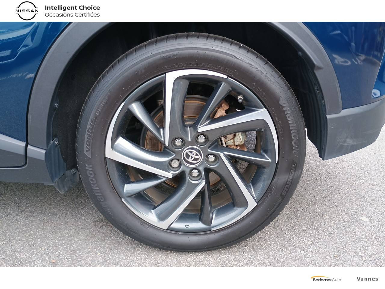 Vente en ligne Toyota C-HR C-HR Hybride 2.0L au prix de 24 990 €