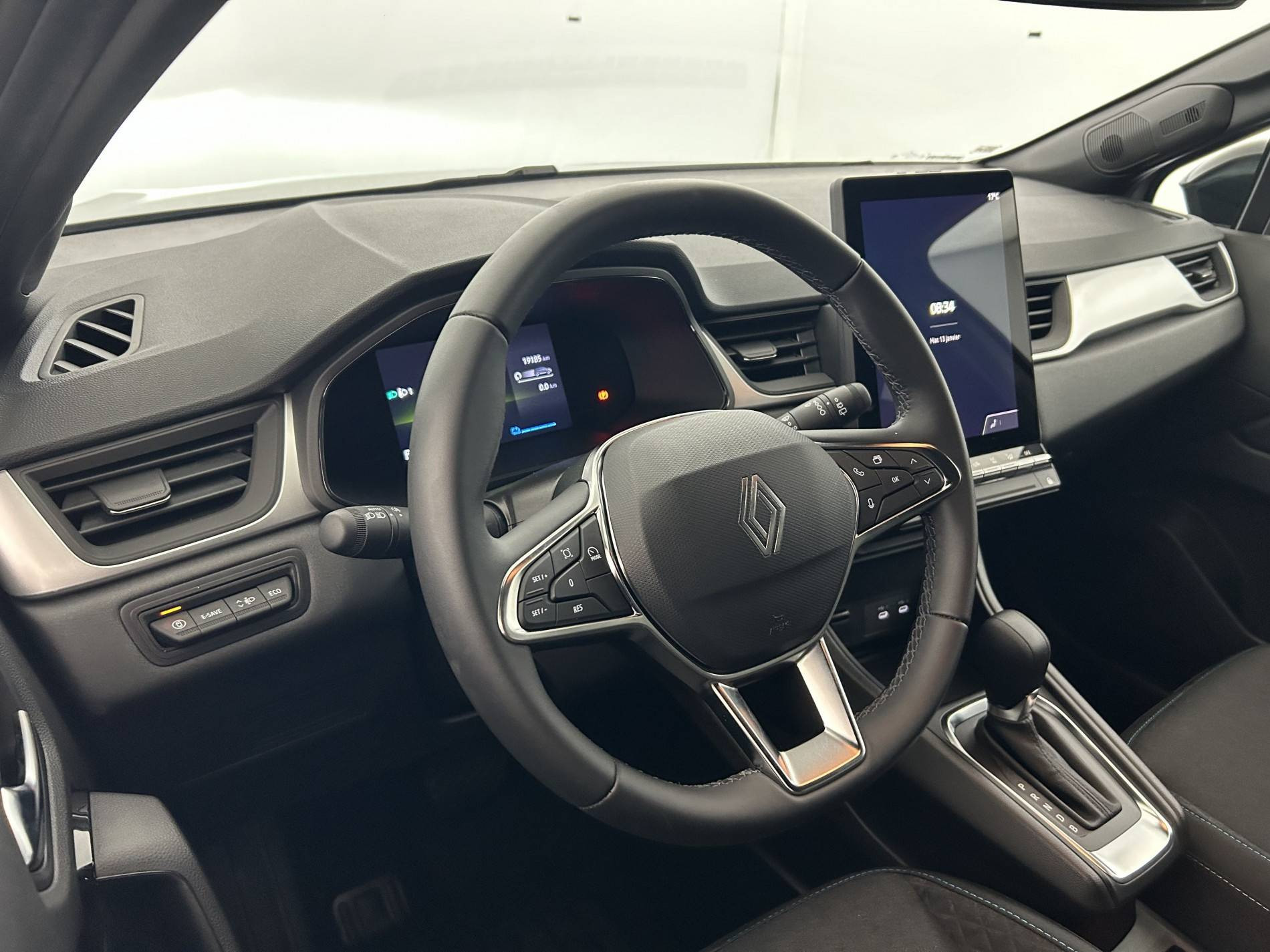Vente en ligne Renault Symbioz  E-Tech full hybrid 145 au prix de 25 490 €