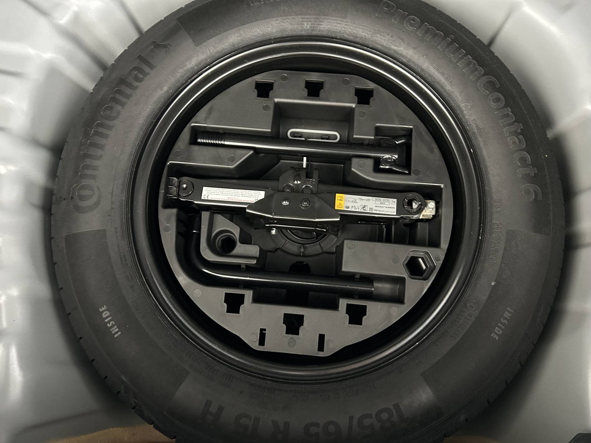 Vente en ligne Renault Clio 5 Clio TCe 90 au prix de 15 790 €