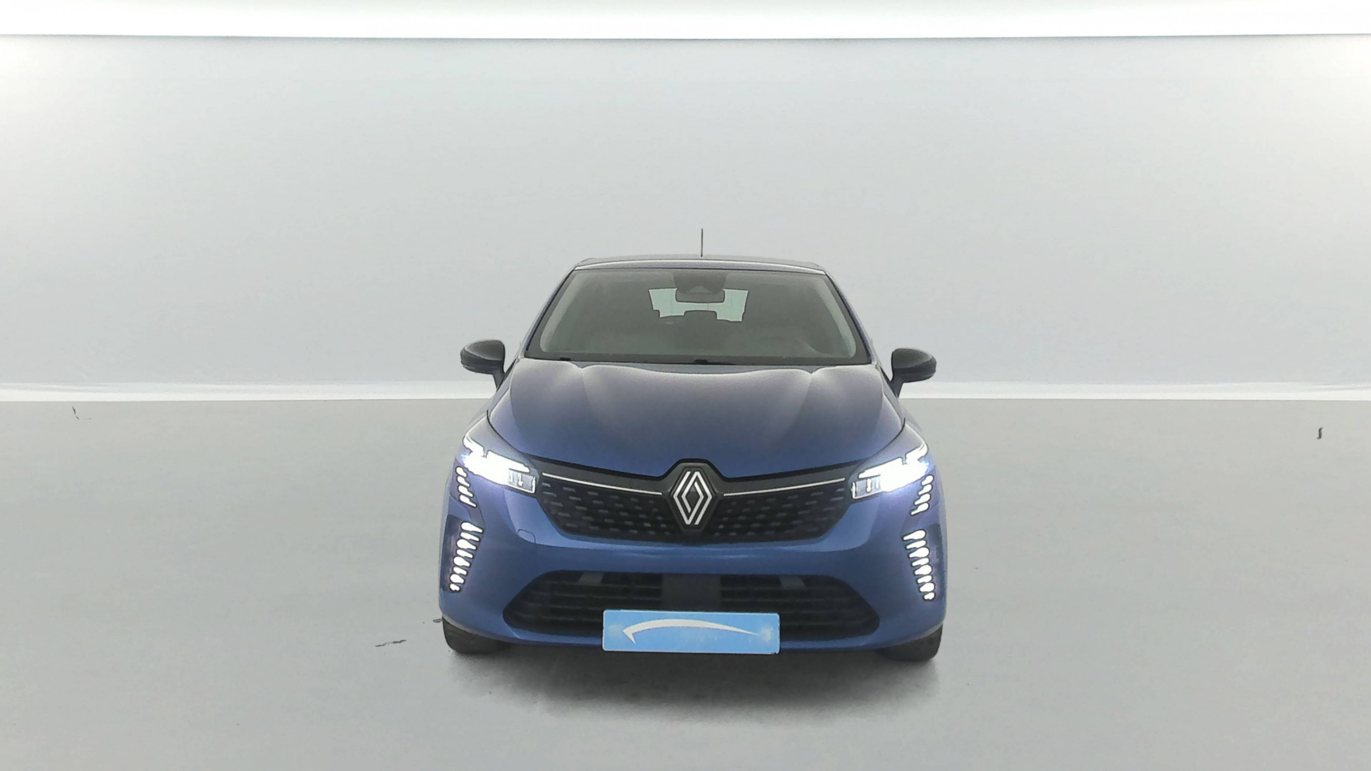 Vente en ligne Renault Clio 5 Clio E-Tech full hybrid 145 ch GSR2 au prix de 18 390 €