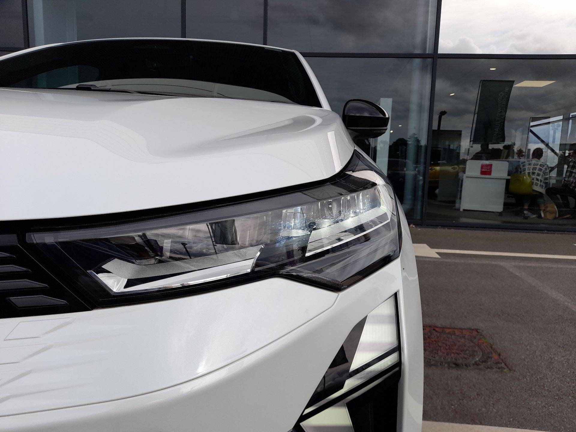 Vente en ligne Renault Symbioz  E-Tech full hybrid 145 au prix de 29 990 €