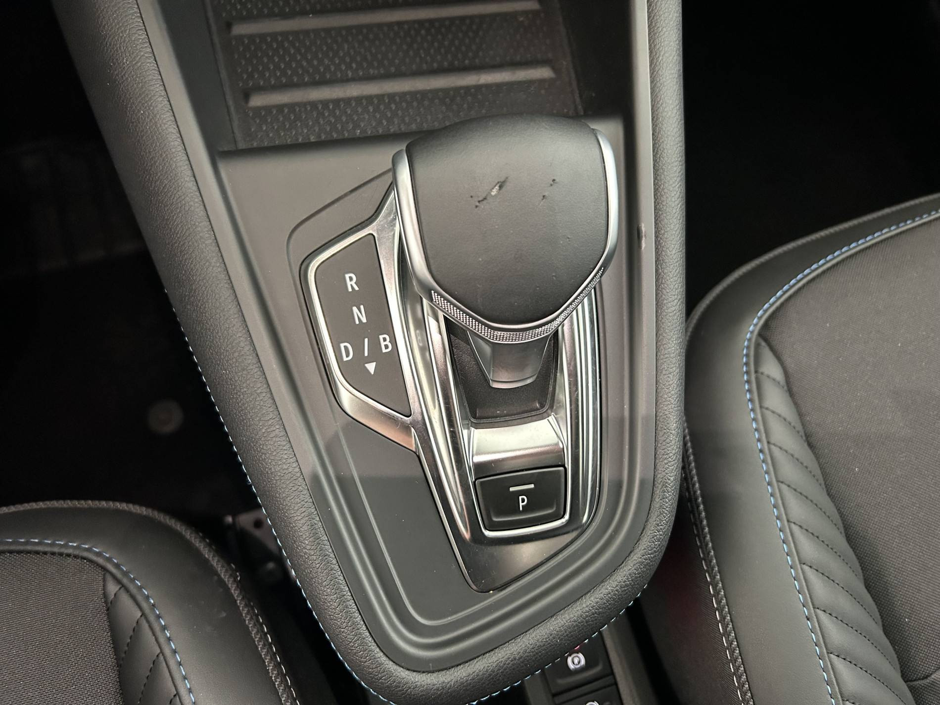 Vente en ligne Renault Captur  E-Tech full hybrid 145 ch au prix de 24 990 €