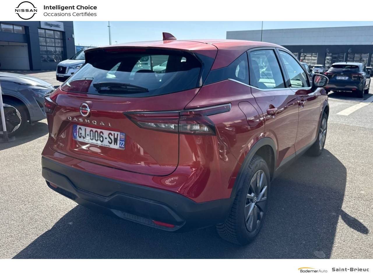 Vente en ligne Nissan Qashqai Qashqai 1.3 DIG-T 140 au prix de 17 990 €