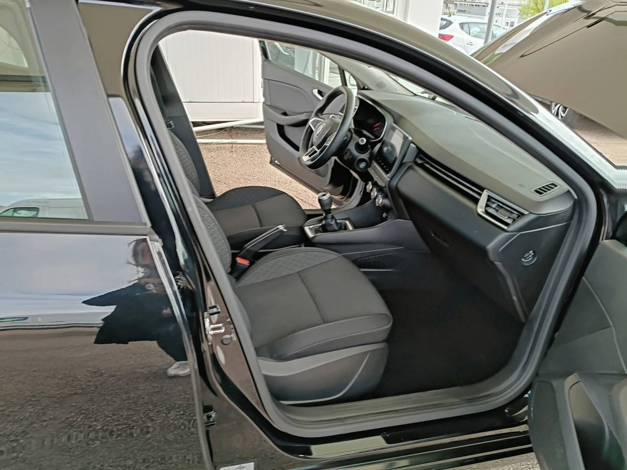 Vente en ligne Renault Clio 5 Clio TCe 100 au prix de 11 990 €