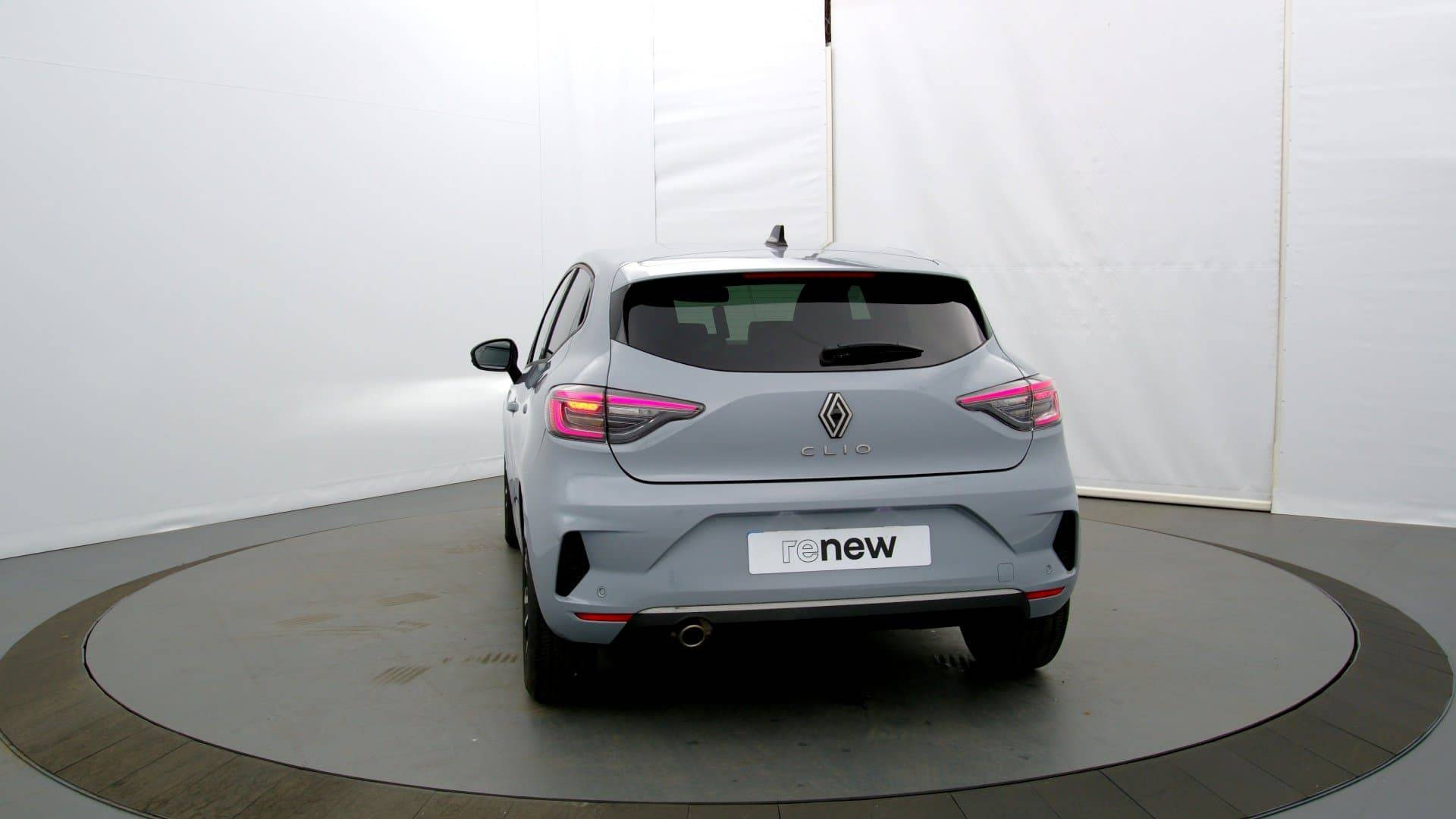 Vente en ligne Renault Clio 5 Clio TCe 90 ch GSR2 au prix de 17 490 €