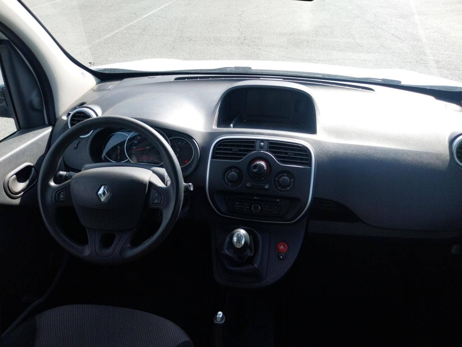 Vente en ligne Renault Kangoo Express  BLUE DCI 95 au prix de 11 990 €