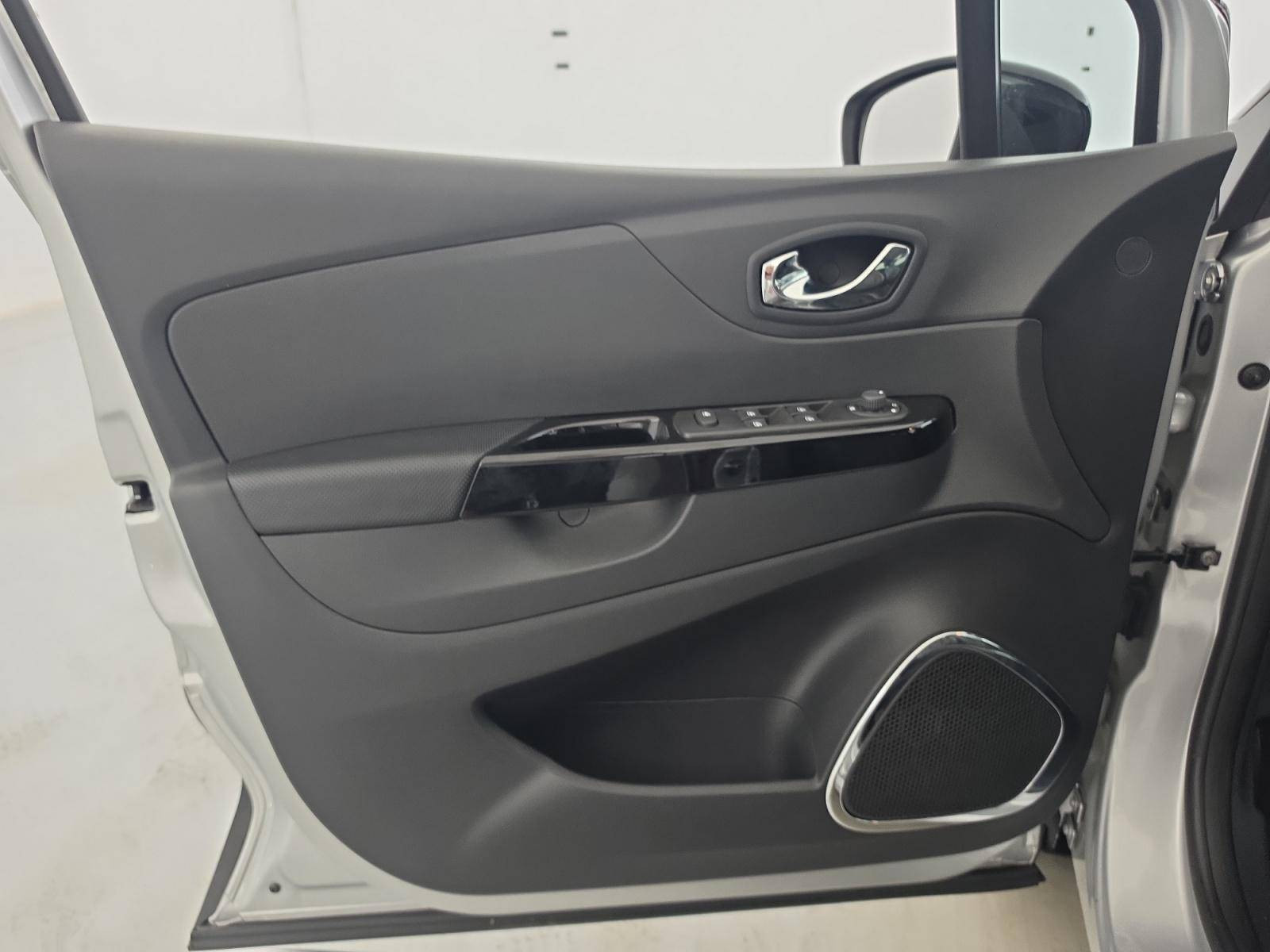Vente en ligne Renault Captur  TCe 90 Energy E6 au prix de 10 790 €
