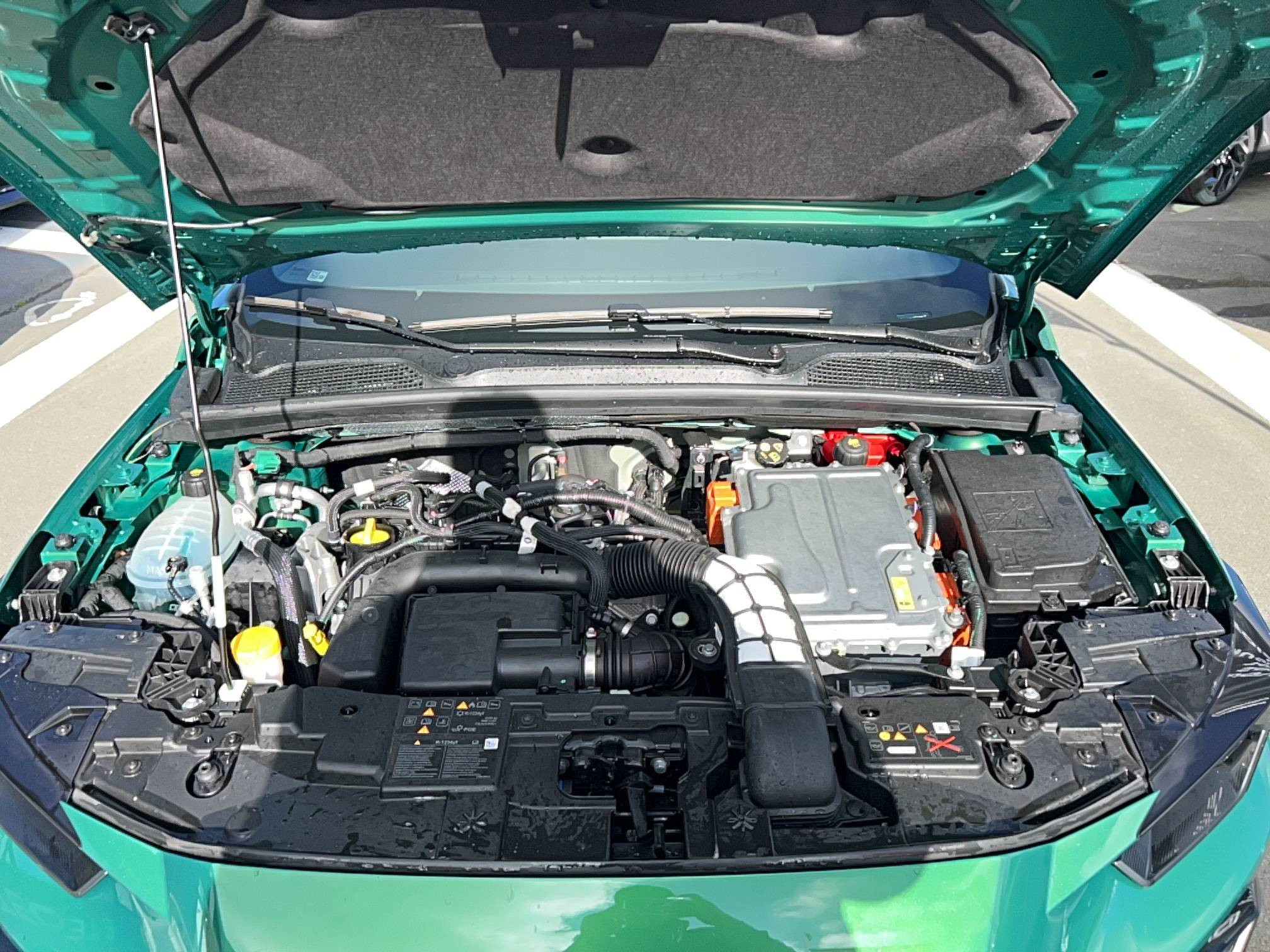 Vente en ligne Renault Clio 6 Clio E-Tech full hybrid 160 ch au prix de 27 490 €