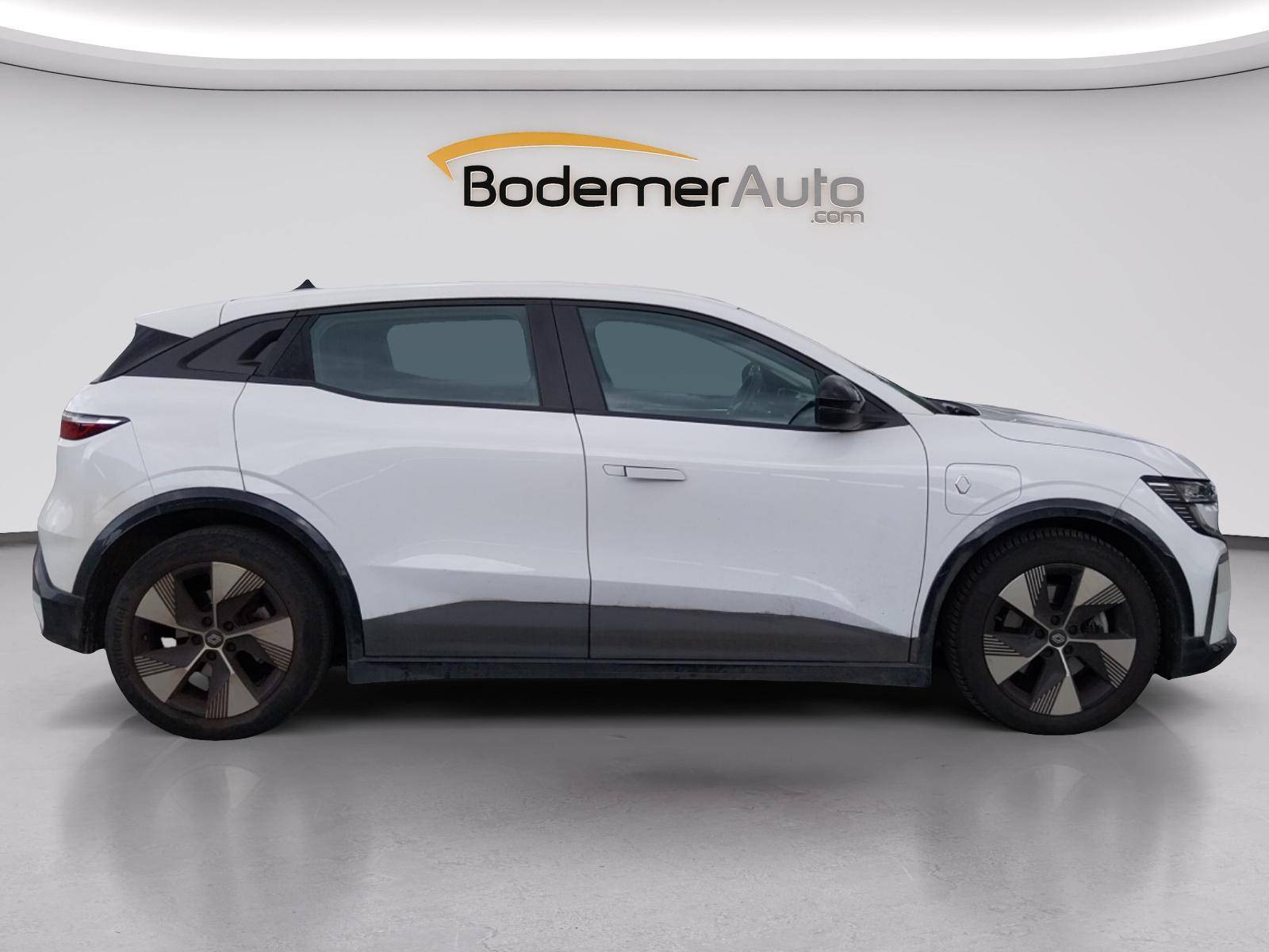 Vente en ligne Renault Megane E-Tech  EV60 220 ch super charge au prix de 23 500 €