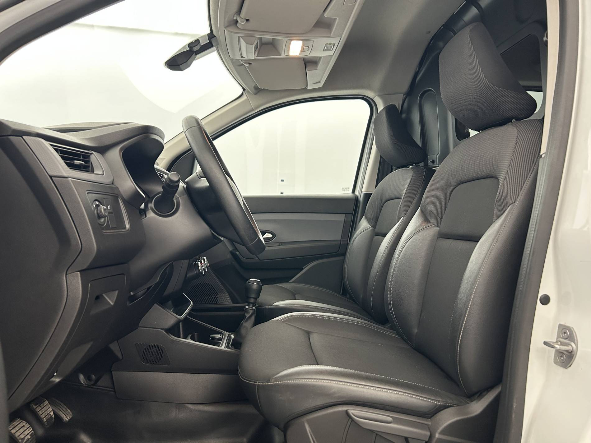 Vente en ligne Renault Express Van  BLUE DCI 75 - 22 au prix de 12 900 €